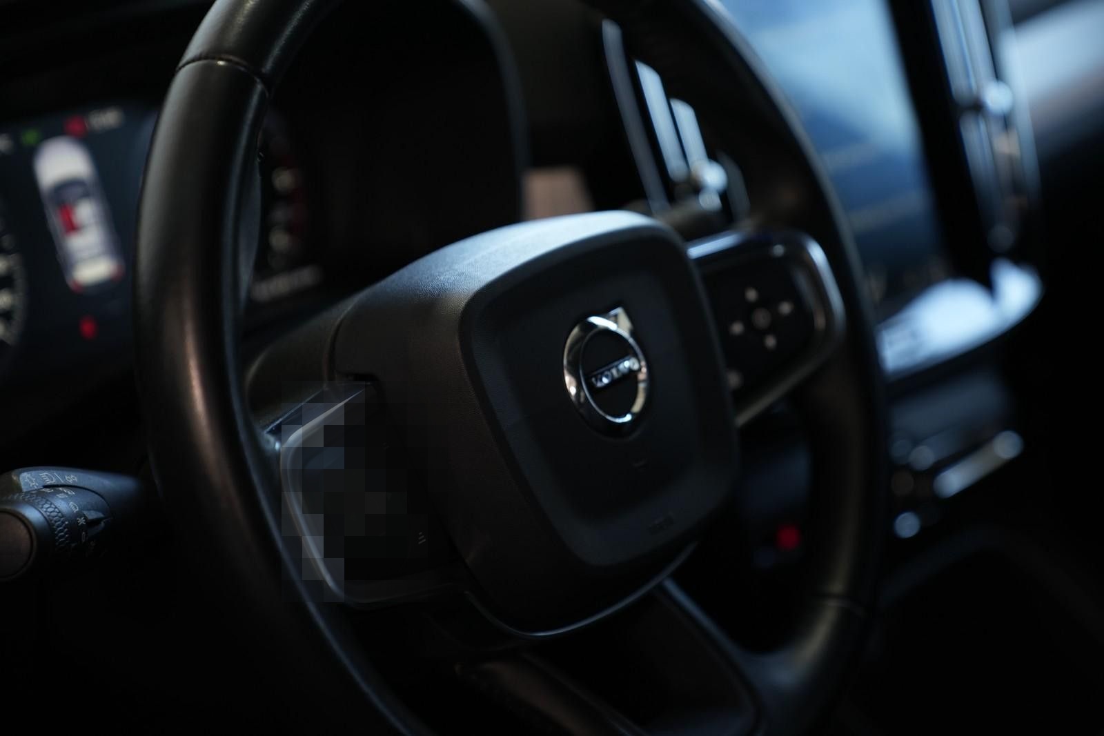 Volvo XC40 Momentum AWD foto 19