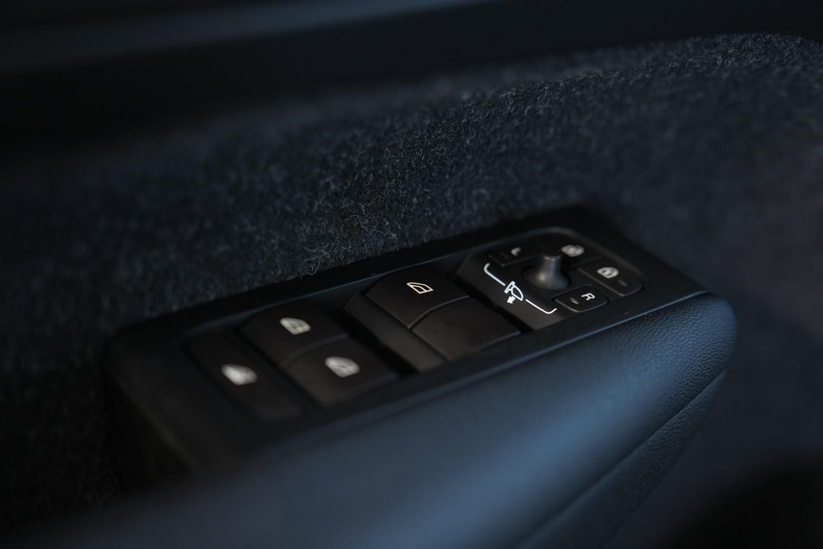 Volvo XC40 Momentum AWD foto 21