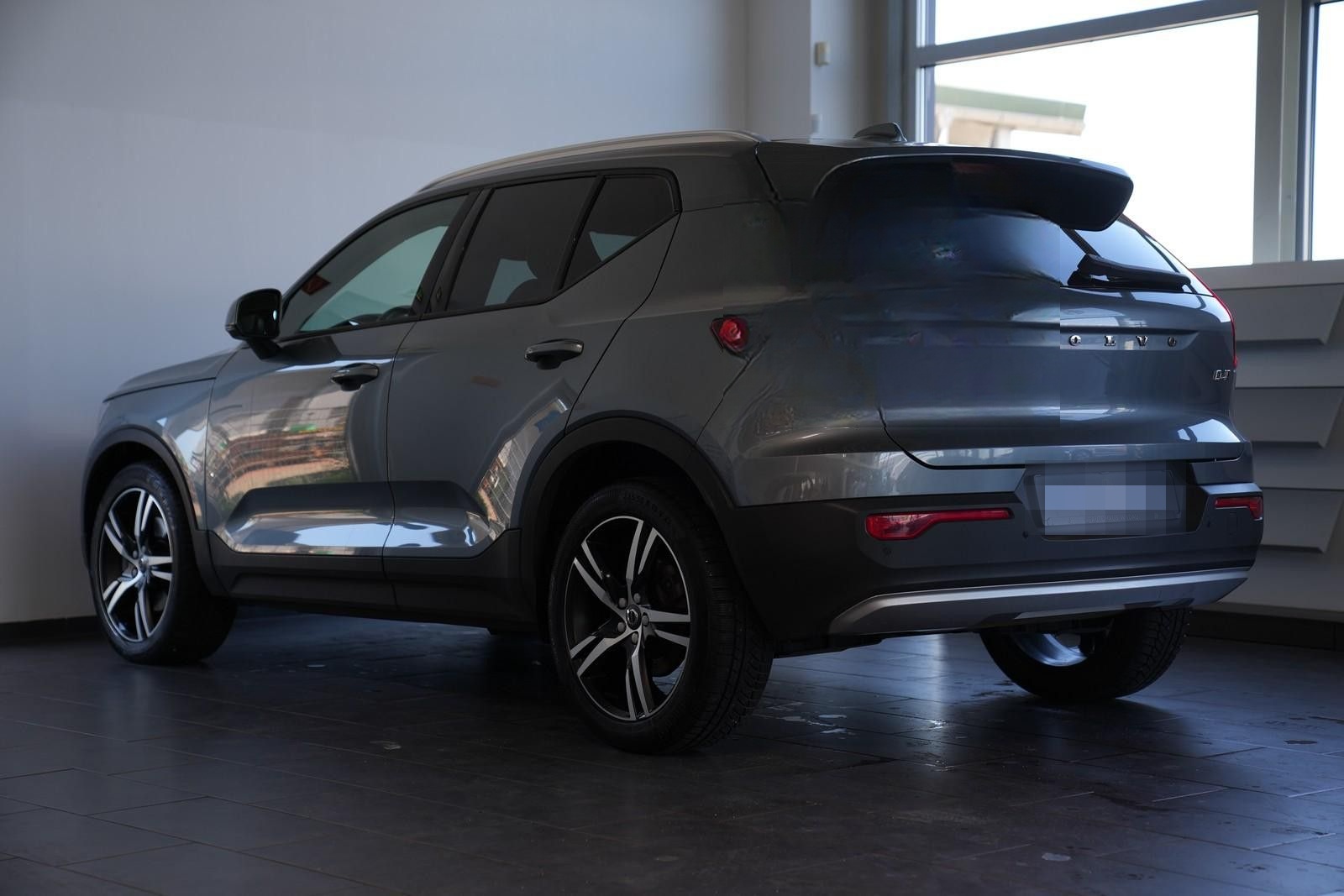 Volvo XC40 Momentum AWD foto 9