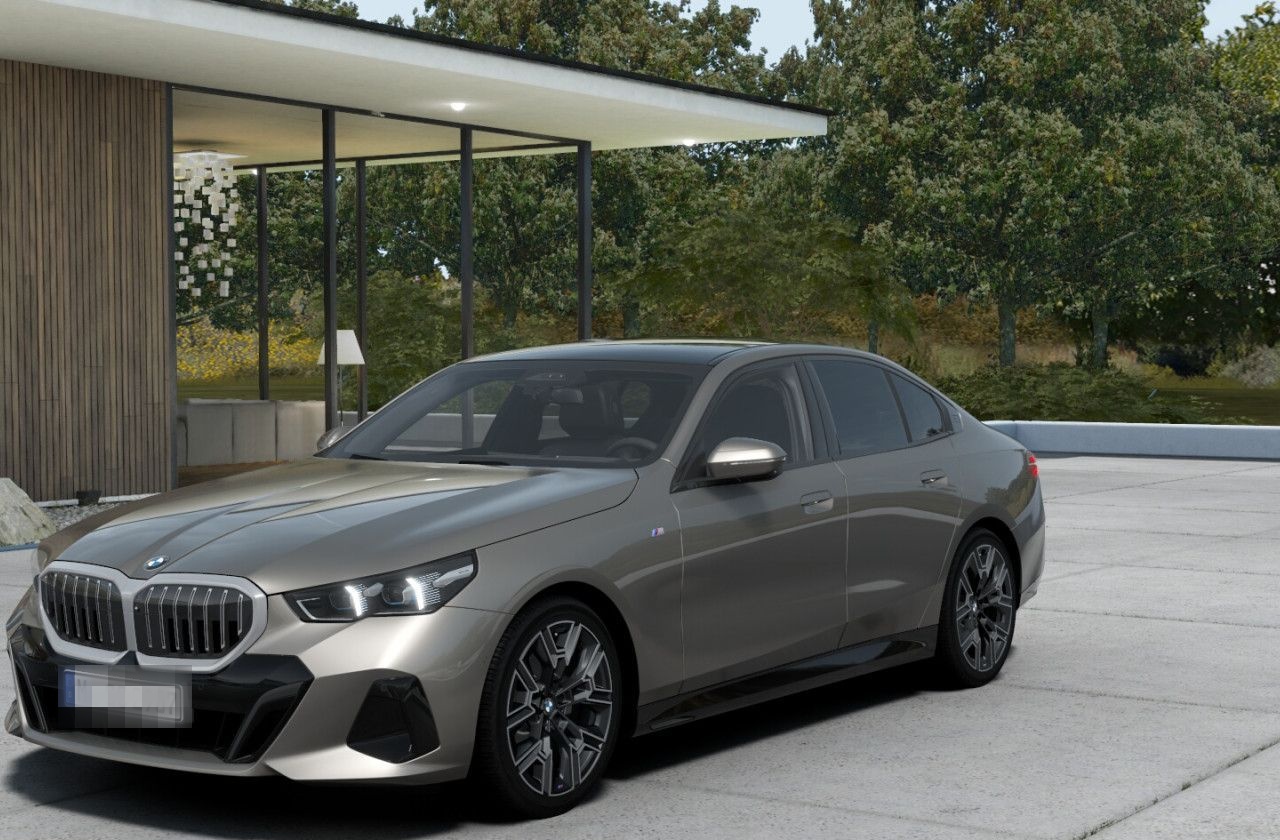 BMW 520d Lim.M Sport Pano,AdpLED,H/K,PA+,DA+,LivePro foto 3