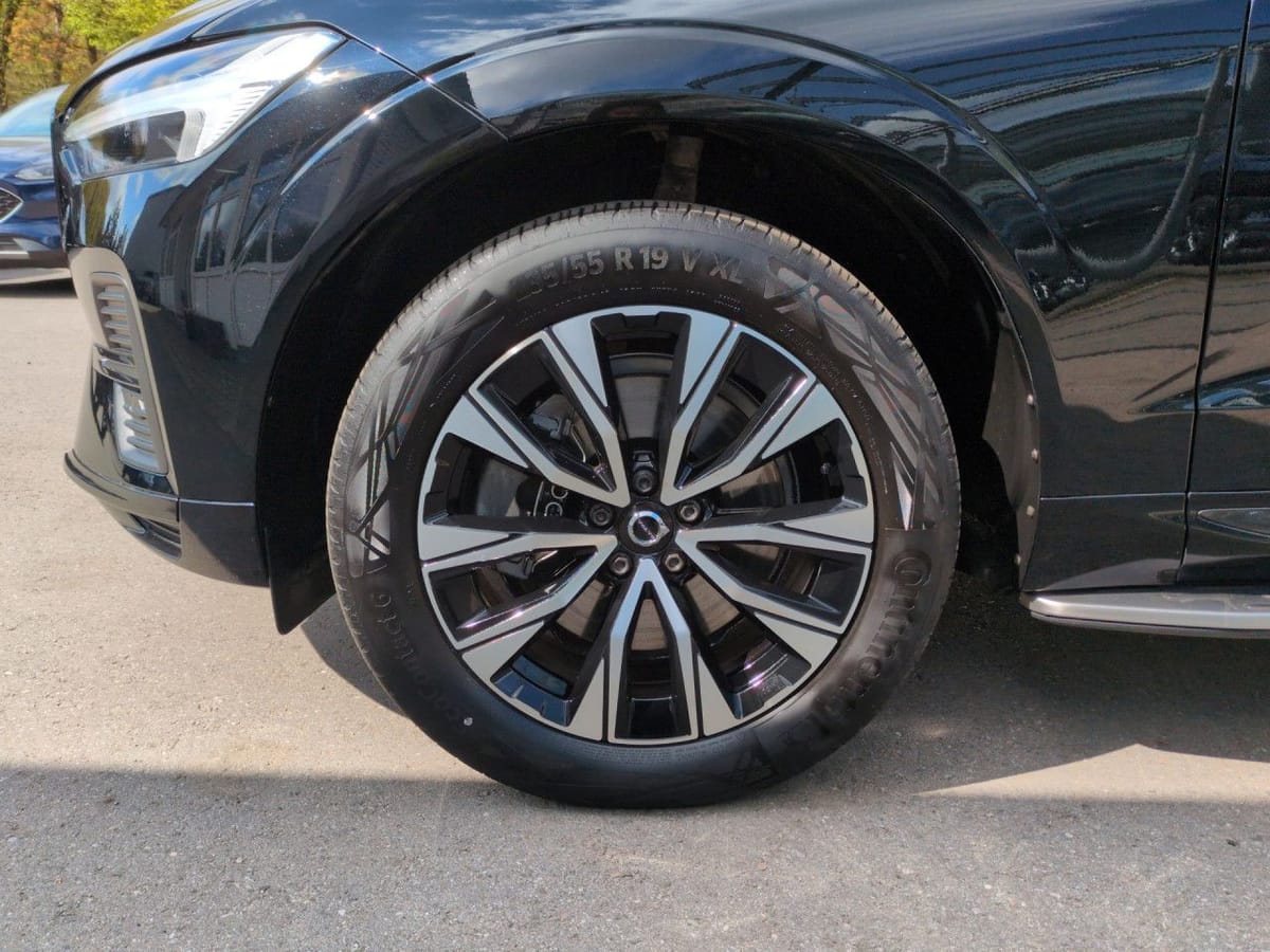 Volvo XC60 B4 (Benzin) Plus Bright 2WD Automatik Navi foto 25