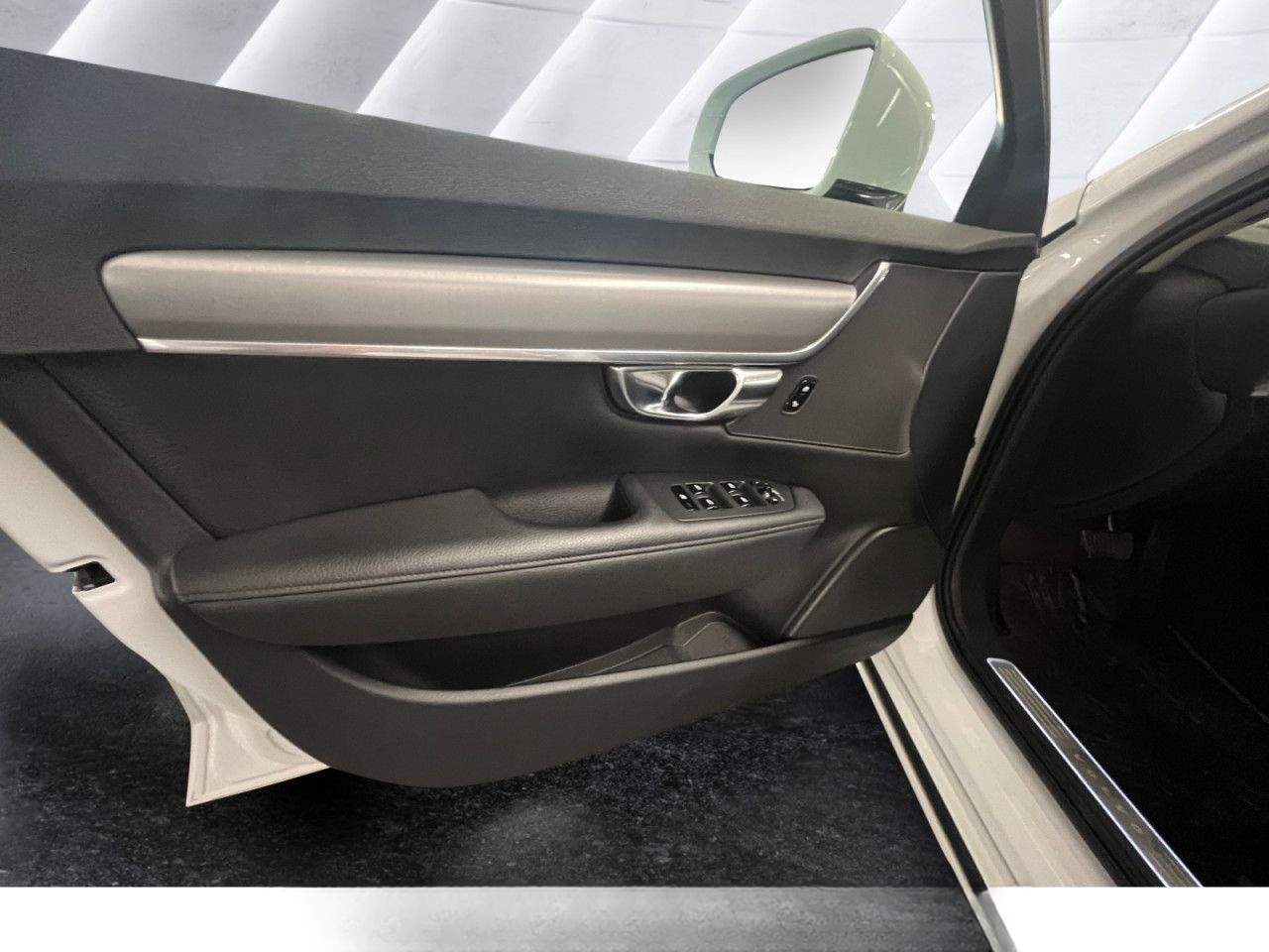 Volvo V90 T5 Momentum ACC ParkAssist Kamera LED Navi foto 14