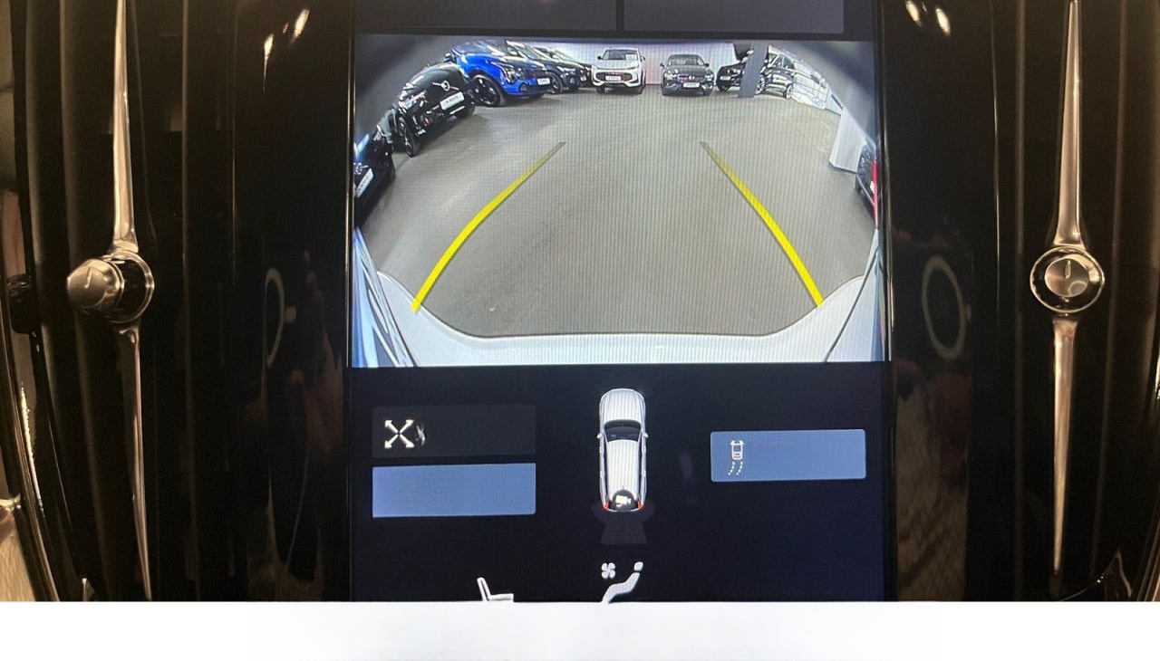 Volvo V90 T5 Momentum ACC ParkAssist Kamera LED Navi foto 24