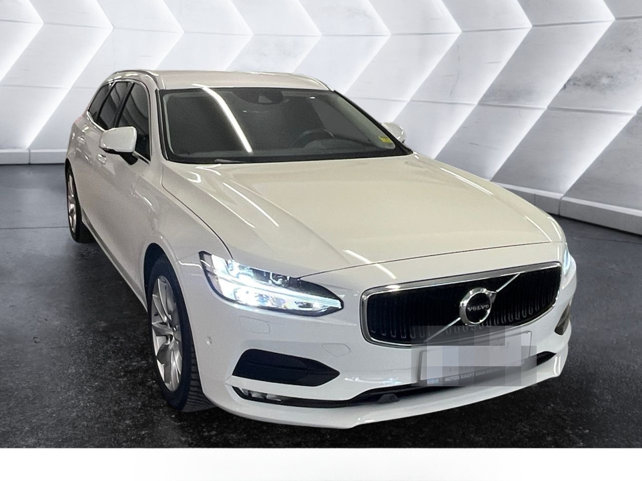Volvo V90 T5 Momentum ACC ParkAssist Kamera LED Navi foto 6