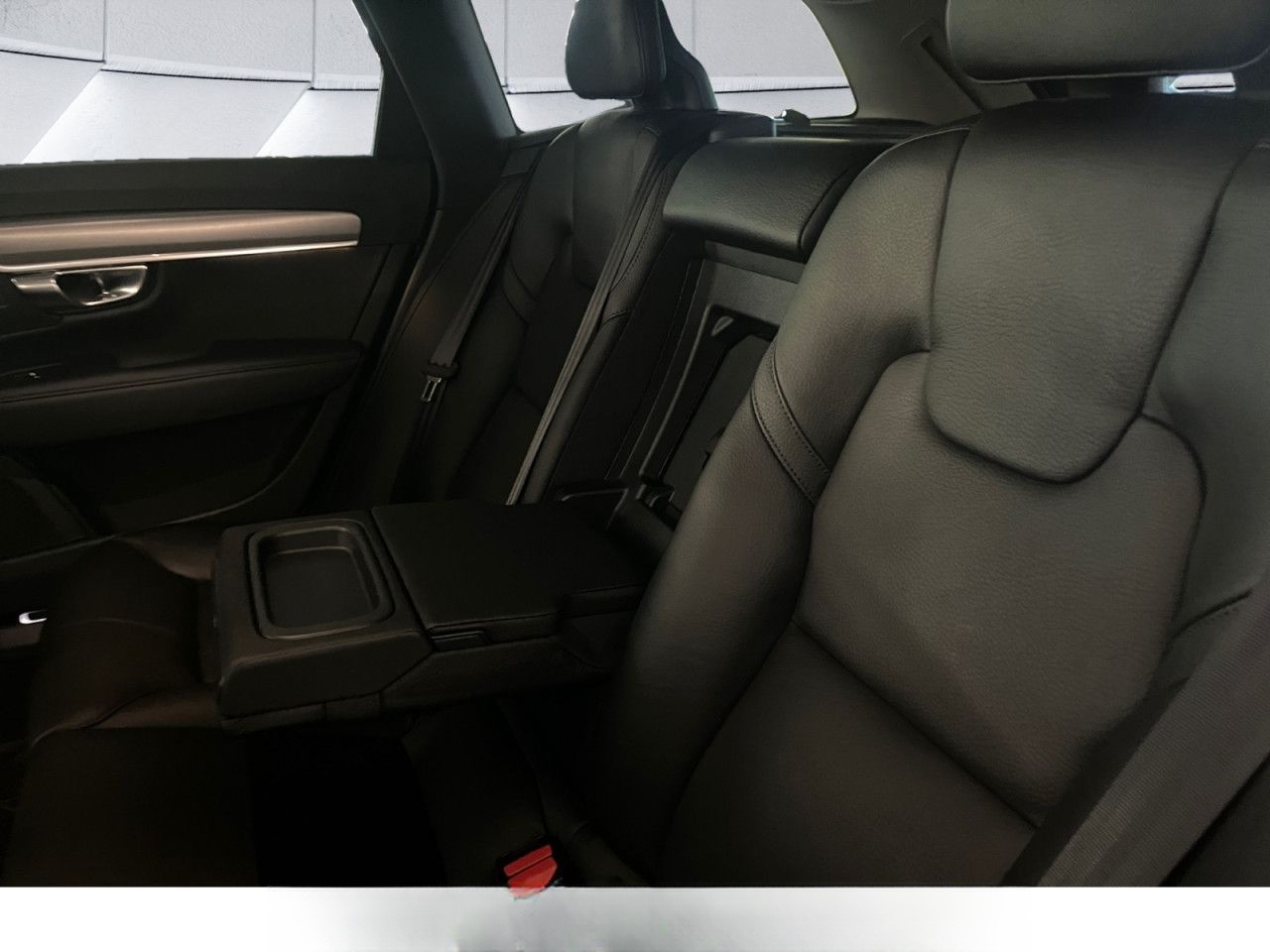 Volvo V90 T5 Momentum ACC ParkAssist Kamera LED Navi foto 8