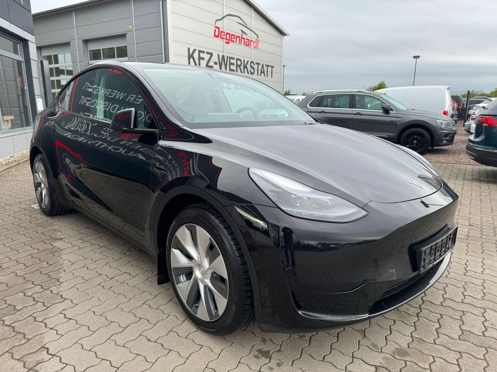 Tesla Model Y RWD Matrix LED Leder AHK SOH 94,4 foto 11