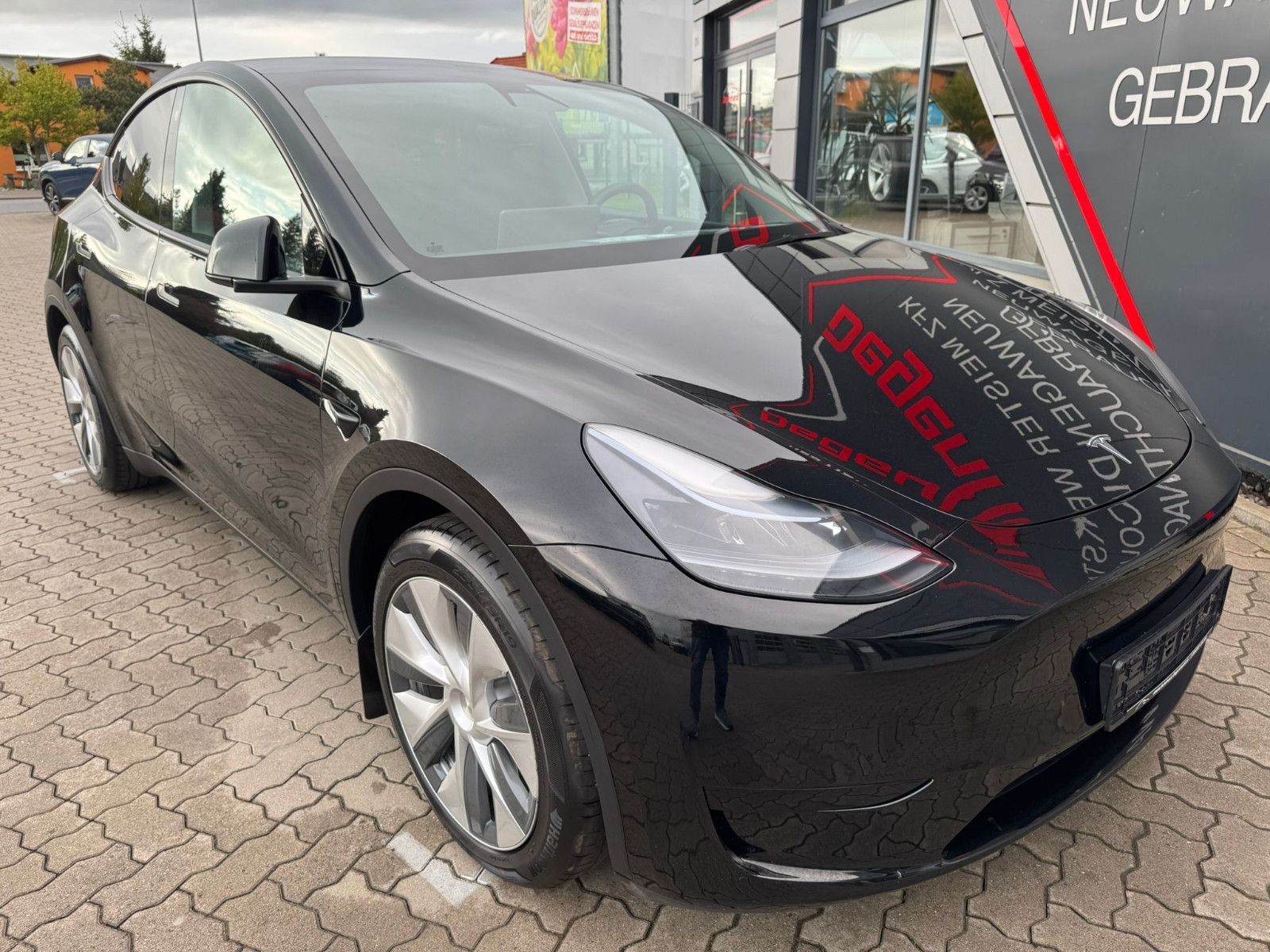 Tesla Model Y RWD Matrix LED Leder AHK SOH 94,4 foto 18