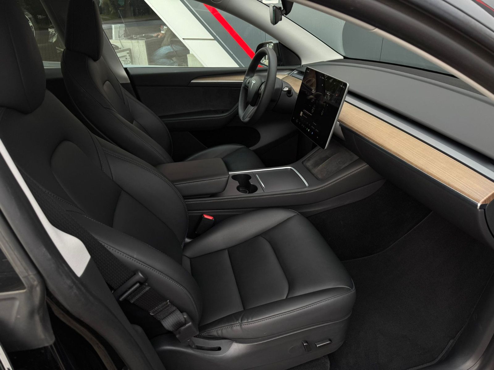 Tesla Model Y RWD Matrix LED Leder AHK SOH 94,4 foto 22