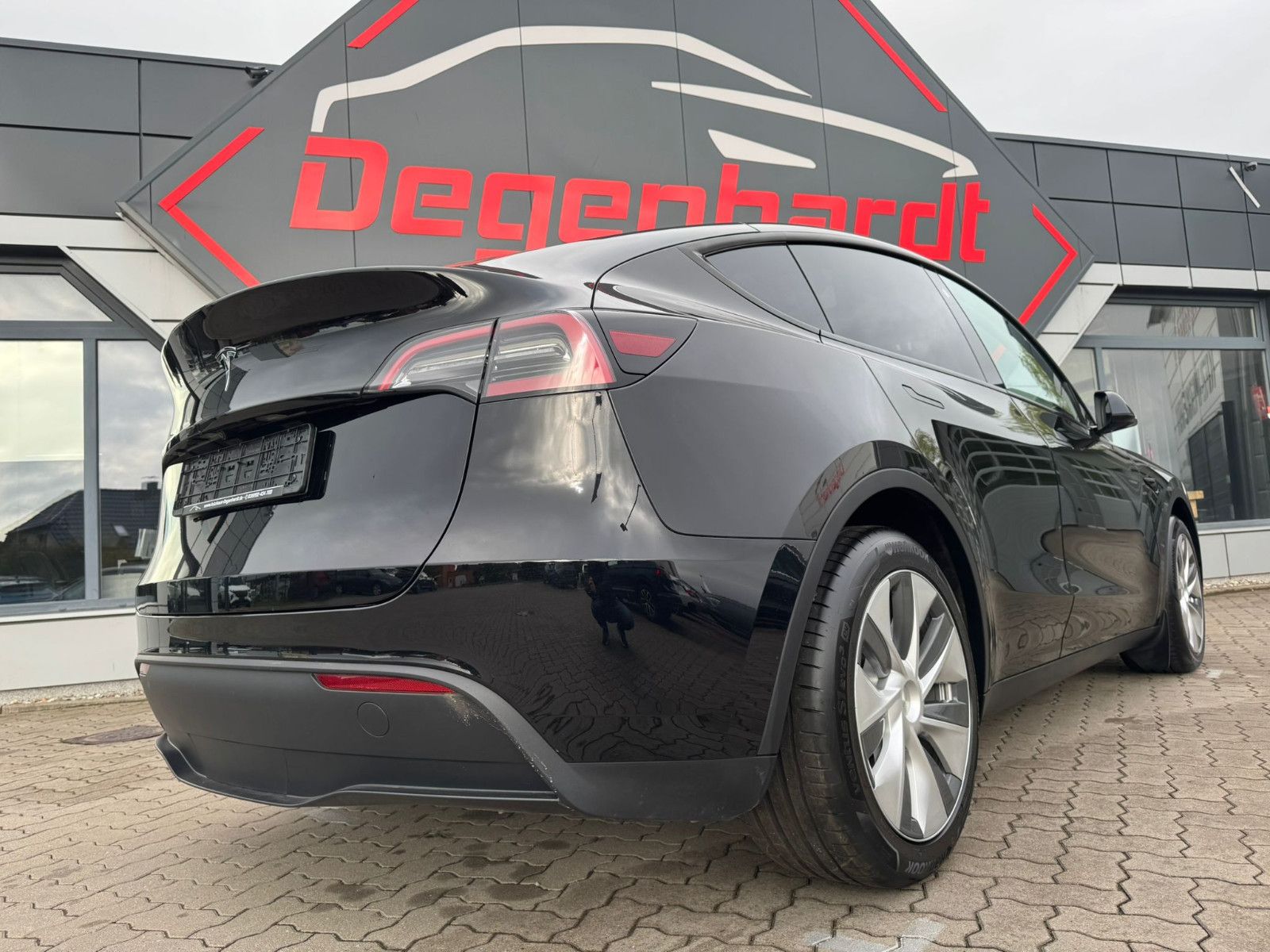 Tesla Model Y RWD Matrix LED Leder AHK SOH 94,4 foto 23