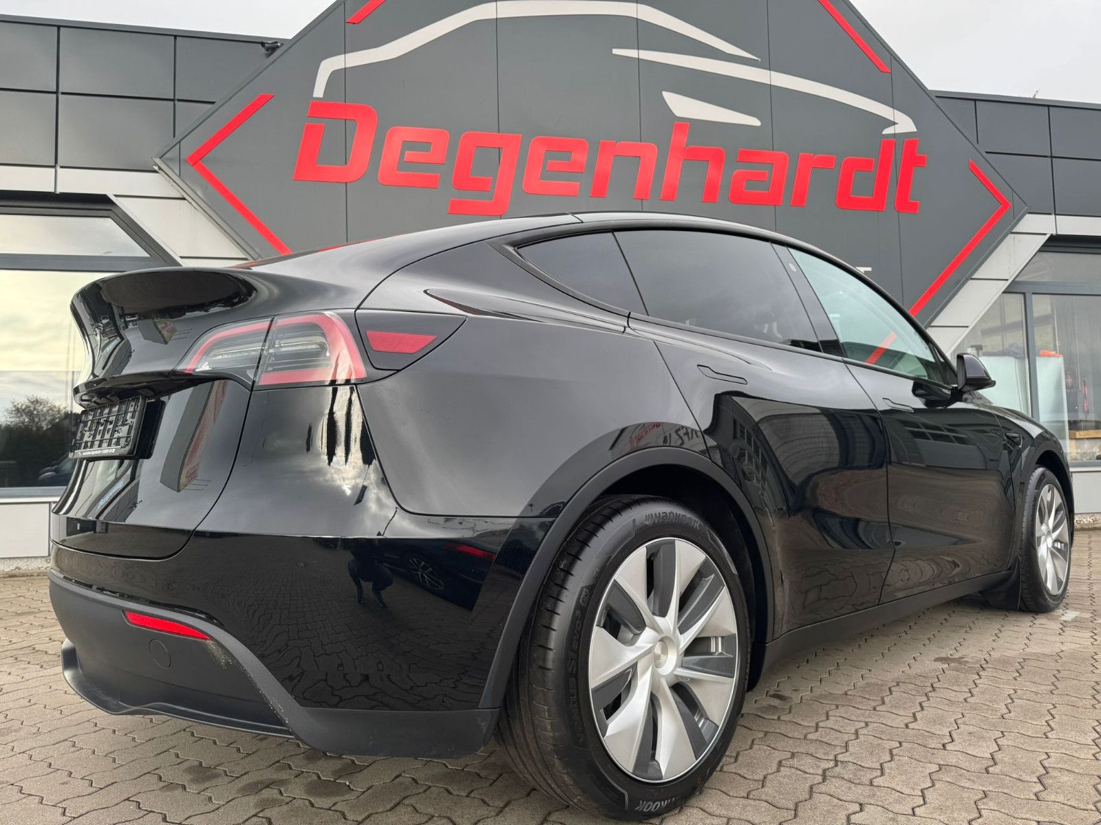 Tesla Model Y RWD Matrix LED Leder AHK SOH 94,4 foto 7