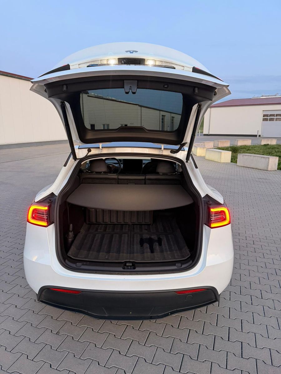 Tesla Model Y Long Range AWD | MwSt. ausweisbar foto 11