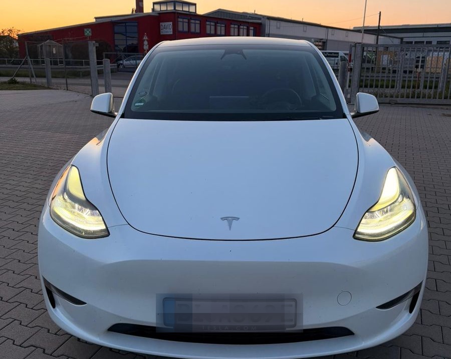 Tesla Model Y Long Range AWD | MwSt. ausweisbar foto 10