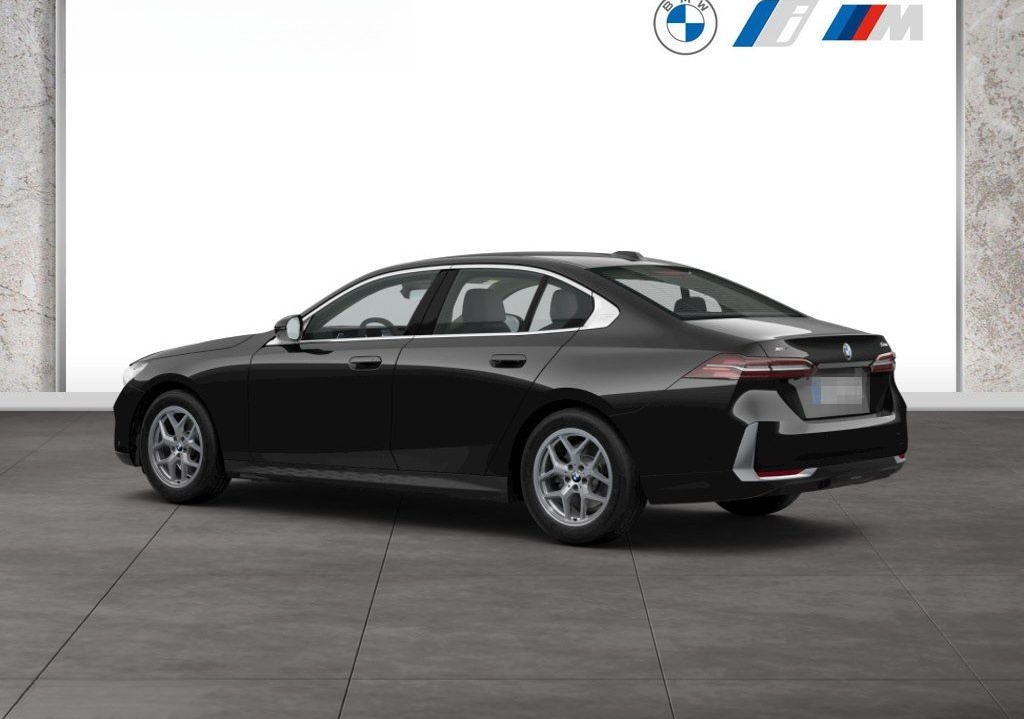 BMW 520d xDrive Lim. LiCoProf HiFi h/k DAPr PAPr. foto 7