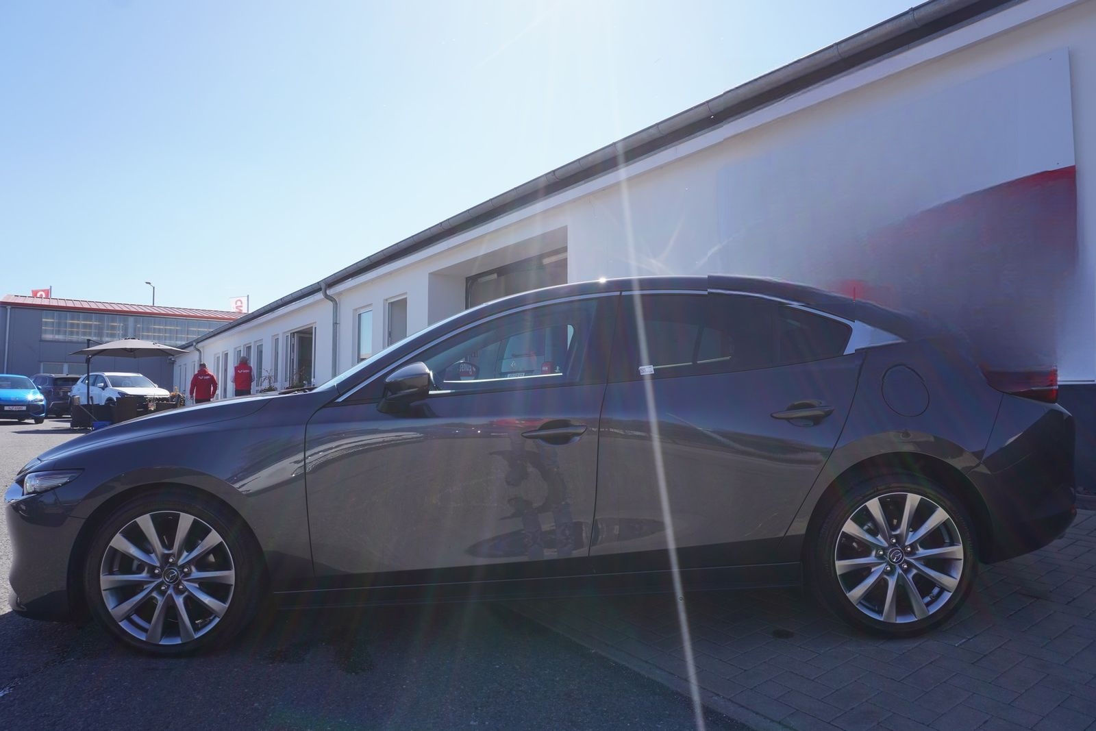 Mazda 3 2.0 M-Hybrid Selection LED Navi ACC 360° AHK foto 3