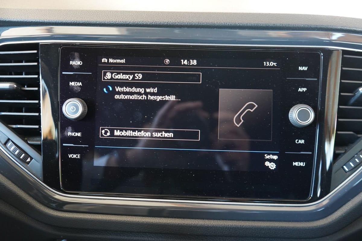 Volkswagen T-Roc 1.5TSI Sport R-Line LED Navi ACC Kamera foto 17