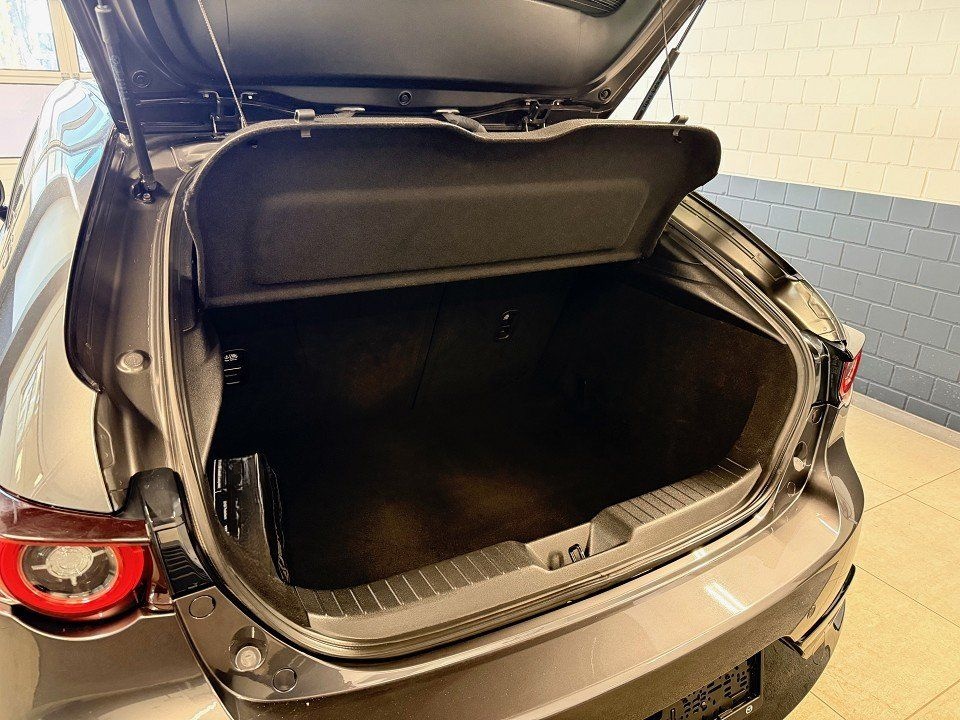 Mazda 3 2.0 Homura 1. Hand Scheckheft - Klima - HUD -  foto 13