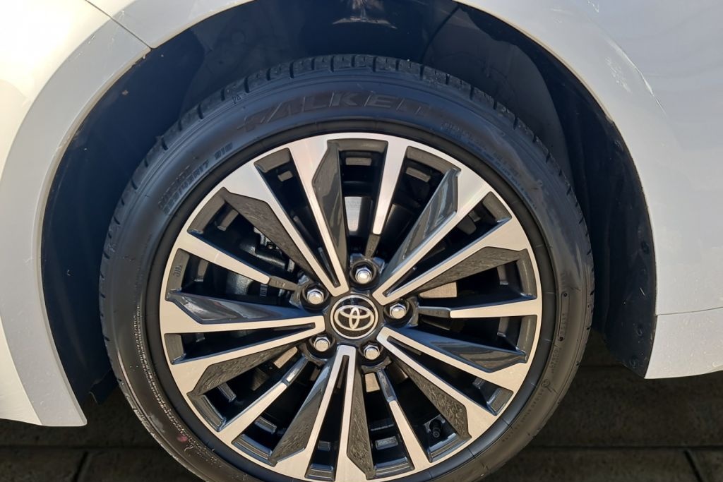 Toyota Corolla 2.0 Hybrid Touring Sports Team Deutschla foto 19