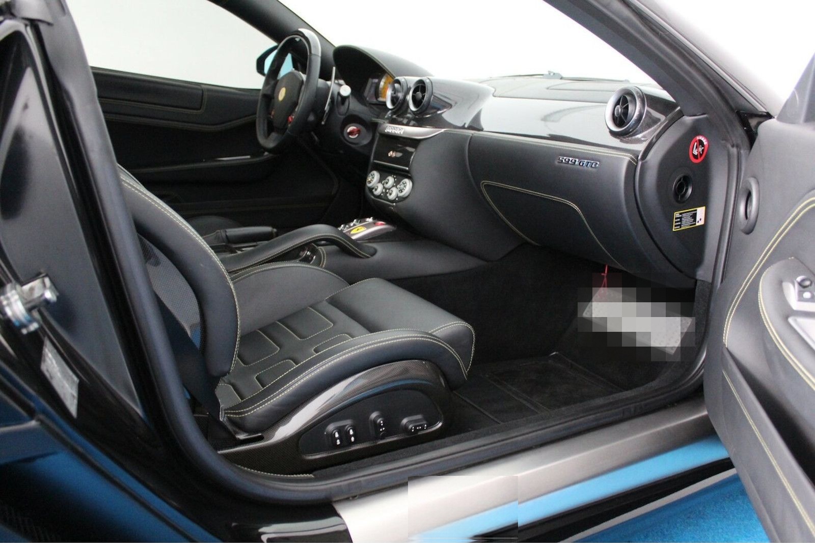 Ferrari 599 GTB F1 Navi Carbon Keramik Bose foto 22
