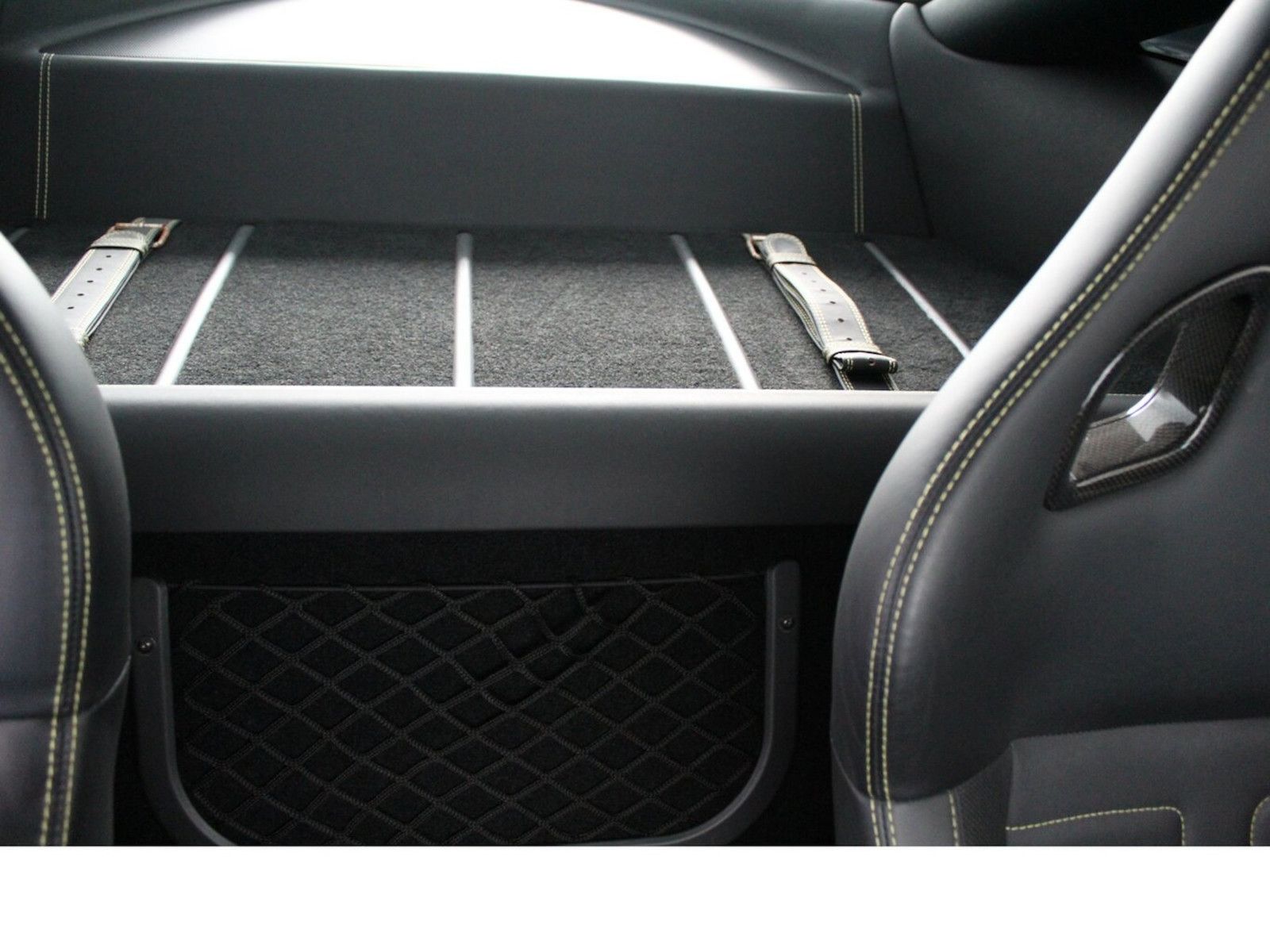 Ferrari 599 GTB F1 Navi Carbon Keramik Bose foto 25