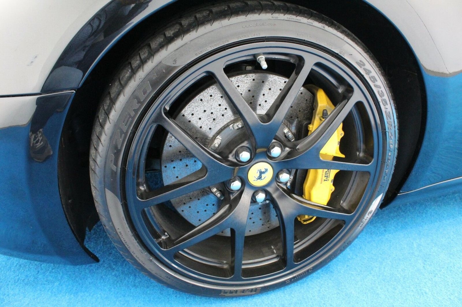 Ferrari 599 GTB F1 Navi Carbon Keramik Bose foto 7