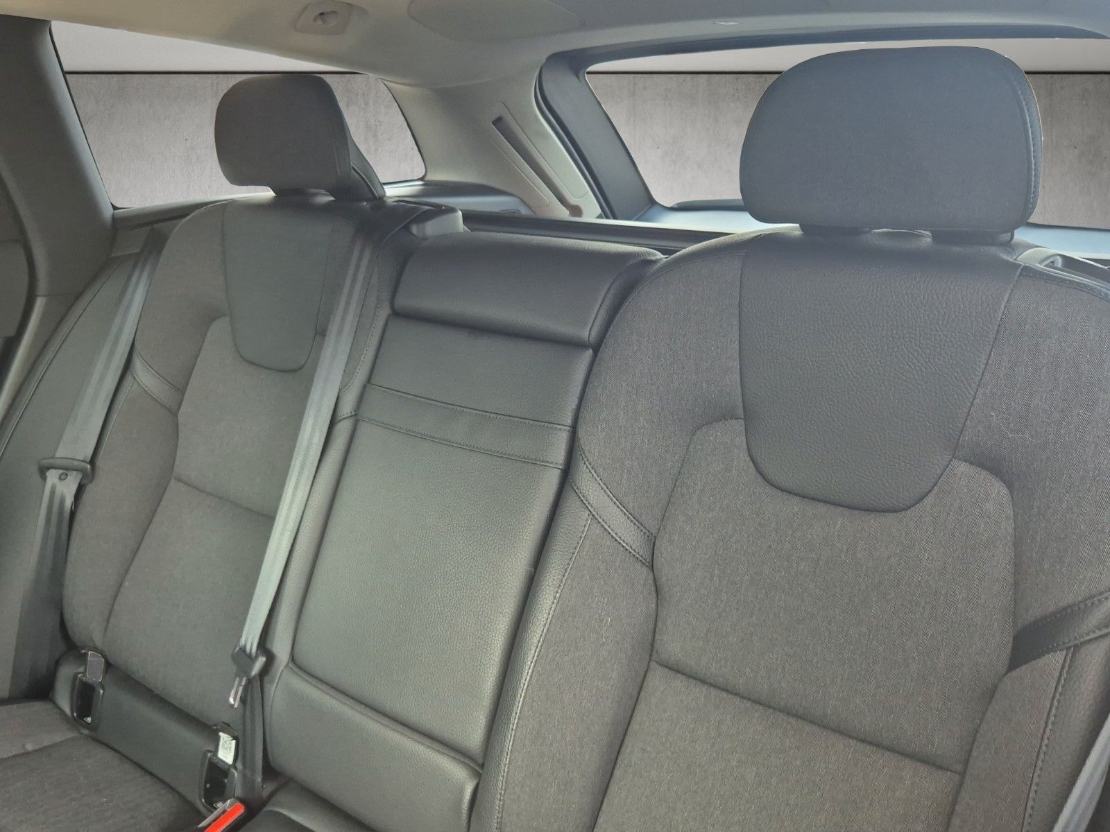 Volvo V90 B4 Momentum Pro H&K LED Kamera Standhzg. foto 12