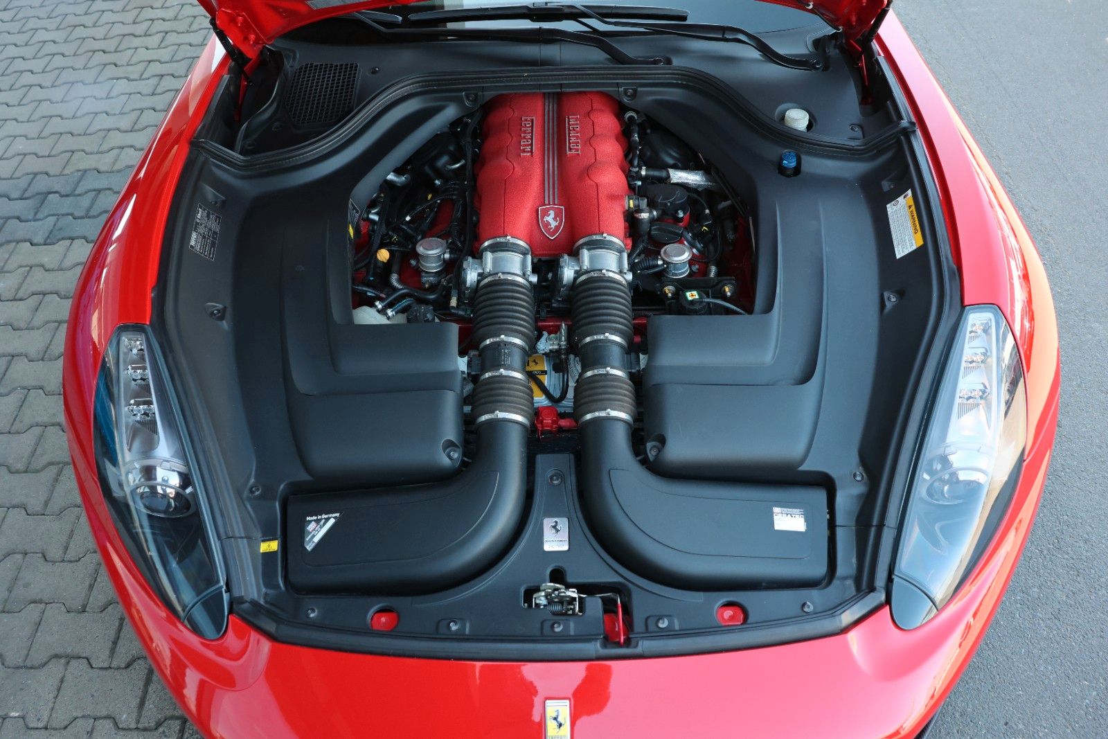 Ferrari California 4.3 V8/NOVITEC ROSSO/BremboCeramic/21 foto 18