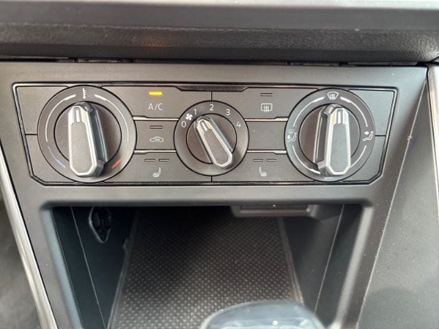 Volkswagen Taigo 1.5 TSI Life AHK,BLUETOOTH,DIGITALCOCKPIT foto 15