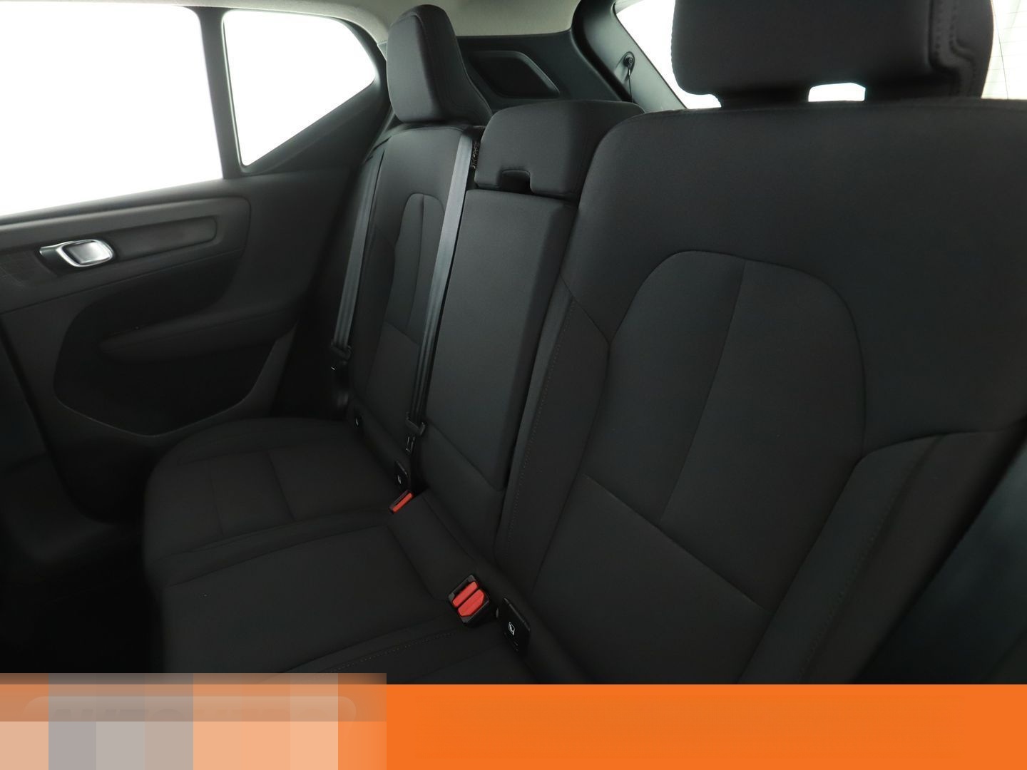 Volvo XC40 2.0 D4 Momentum Pro AWD Aut.*NAVI*TEMPO*PDC foto 14