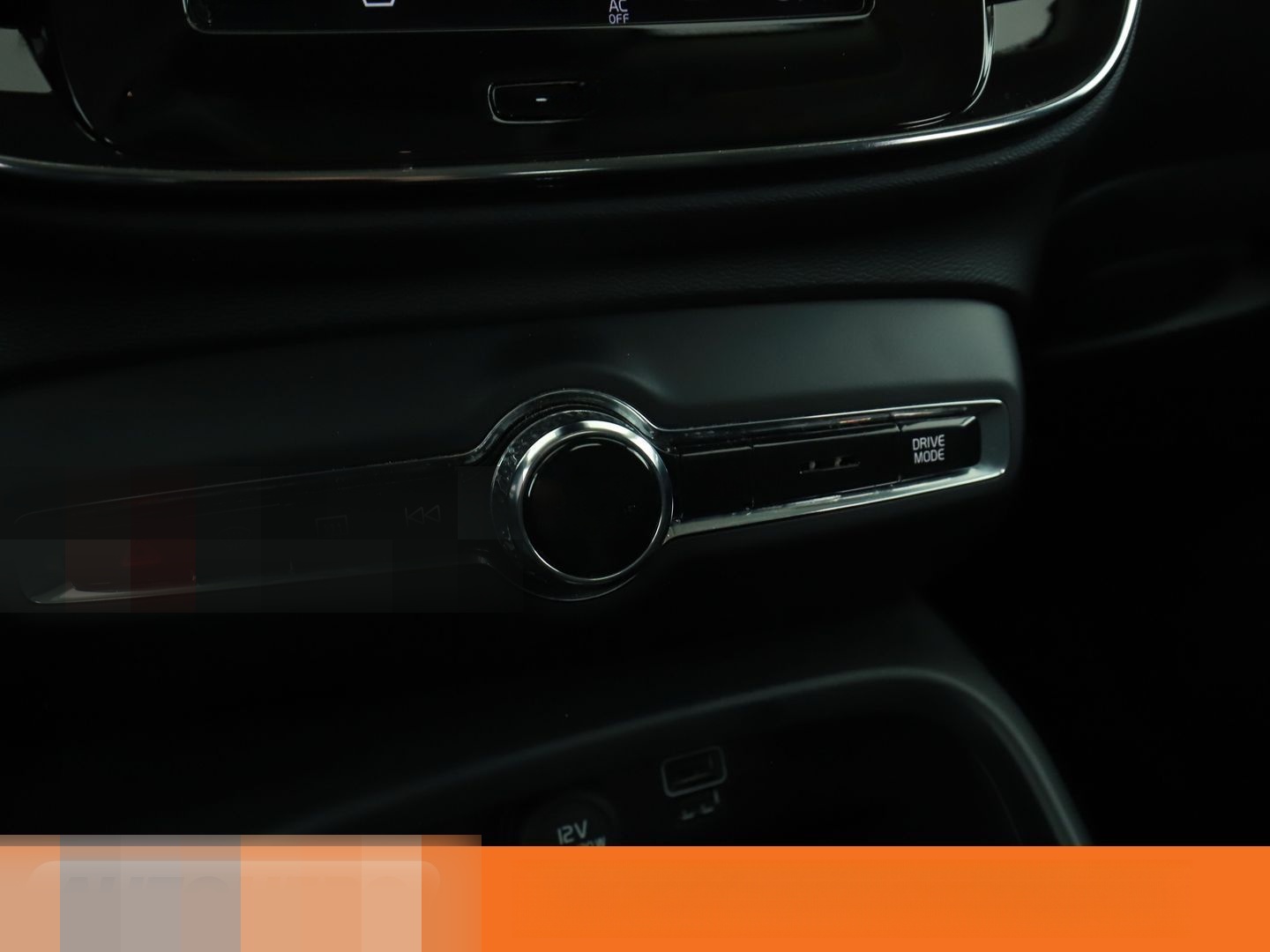 Volvo XC40 2.0 D4 Momentum Pro AWD Aut.*NAVI*TEMPO*PDC foto 22