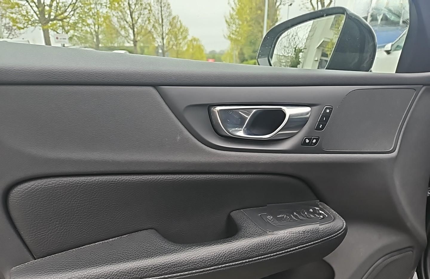 Volvo V60 CC B4 AWD Pro Head-up /Standhzg./Garan./Pano foto 14