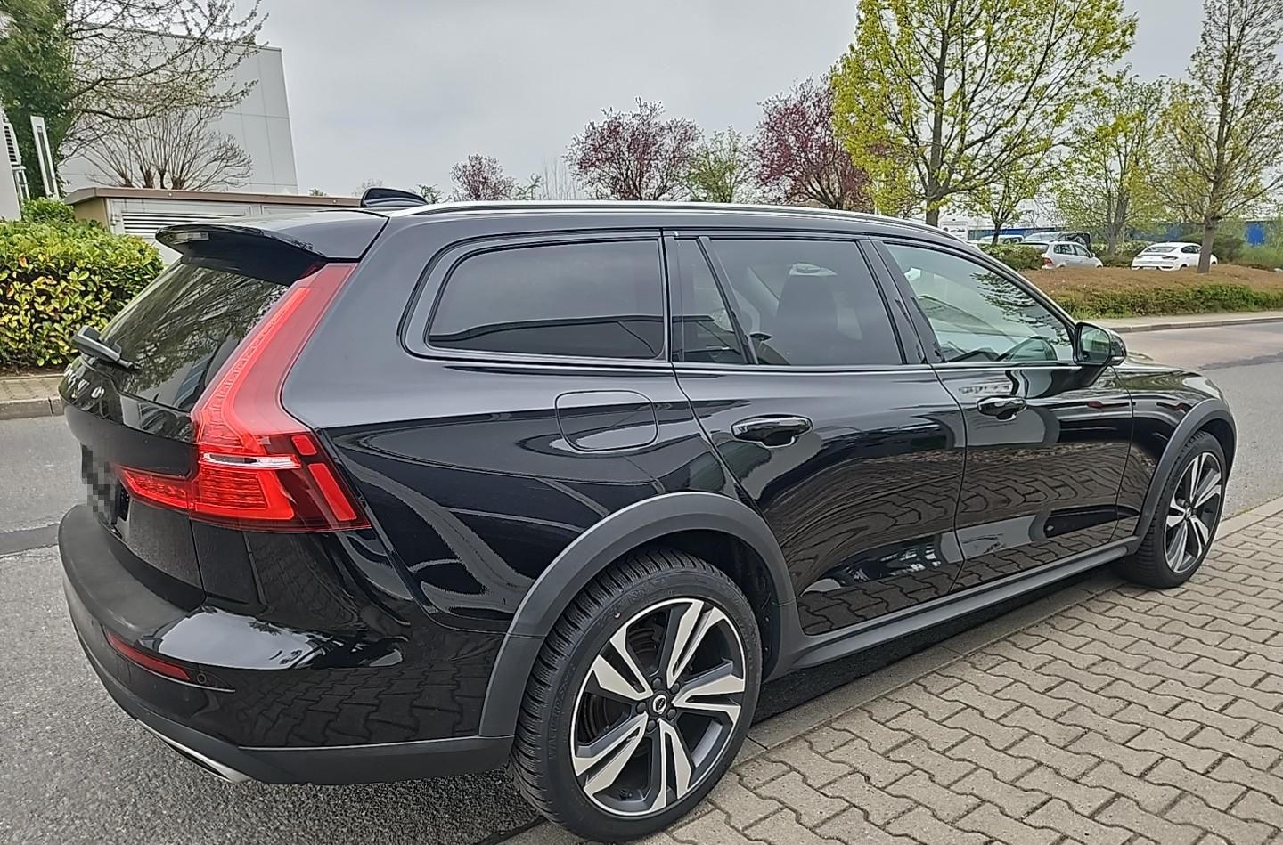 Volvo V60 CC B4 AWD Pro Head-up /Standhzg./Garan./Pano foto 5