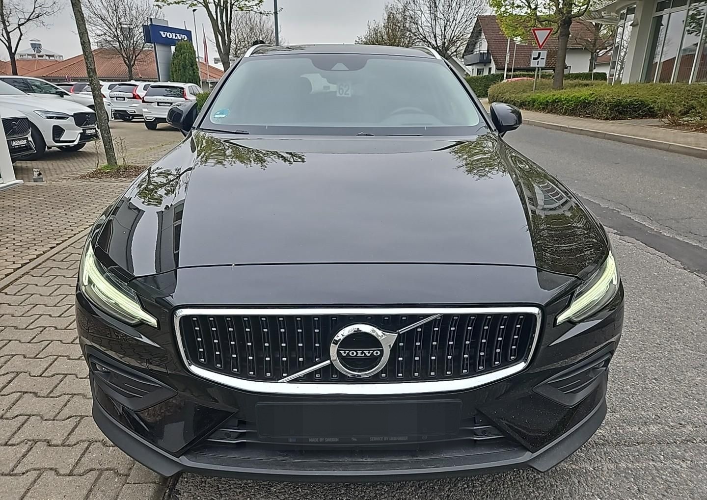 Volvo V60 CC B4 AWD Pro Head-up /Standhzg./Garan./Pano foto 8