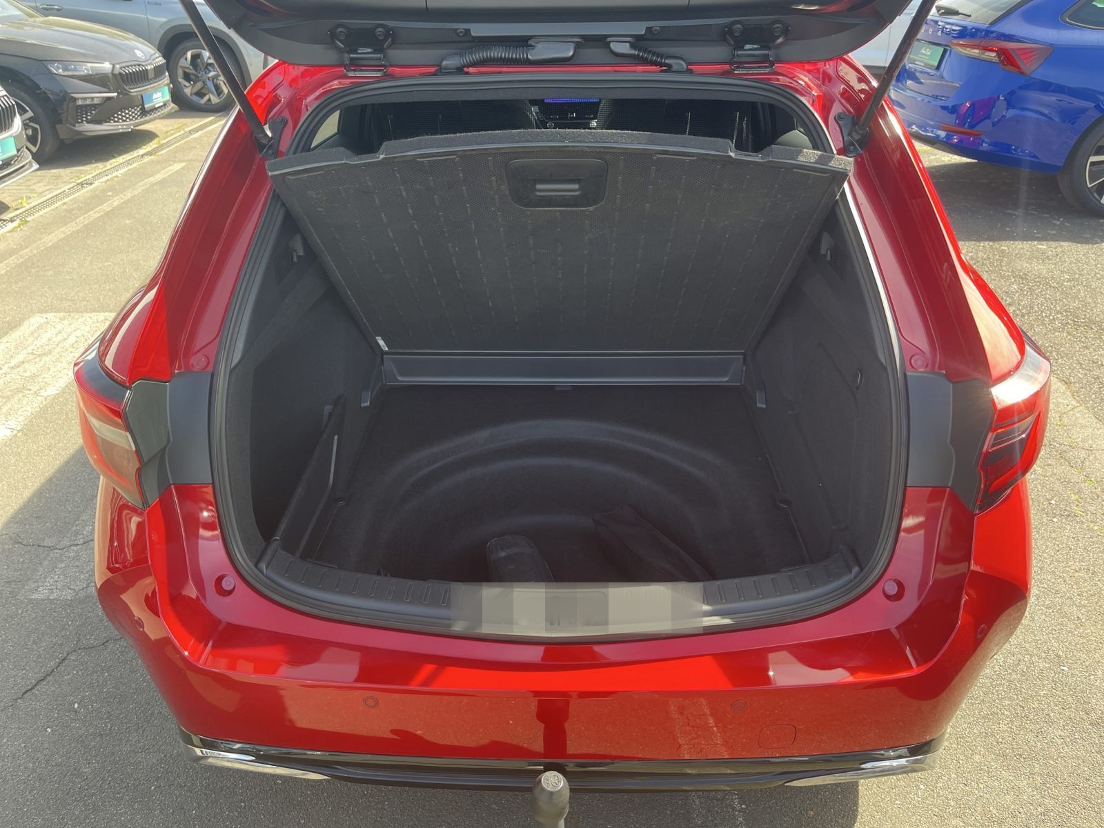 Toyota Corolla Touring Sports 2.0 Hybrid Navi Sitzhzg foto 14