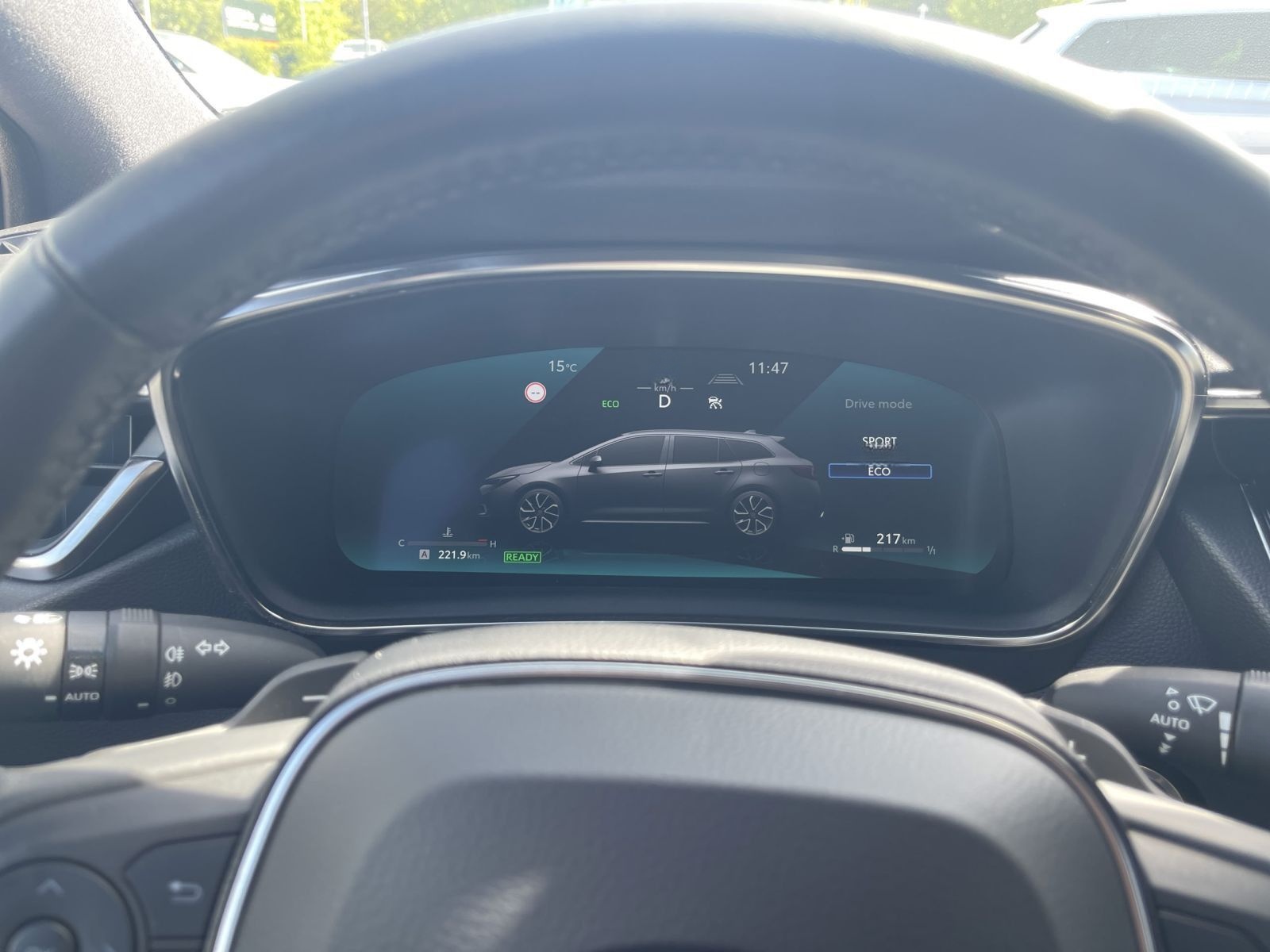 Toyota Corolla Touring Sports 2.0 Hybrid Navi Sitzhzg foto 17