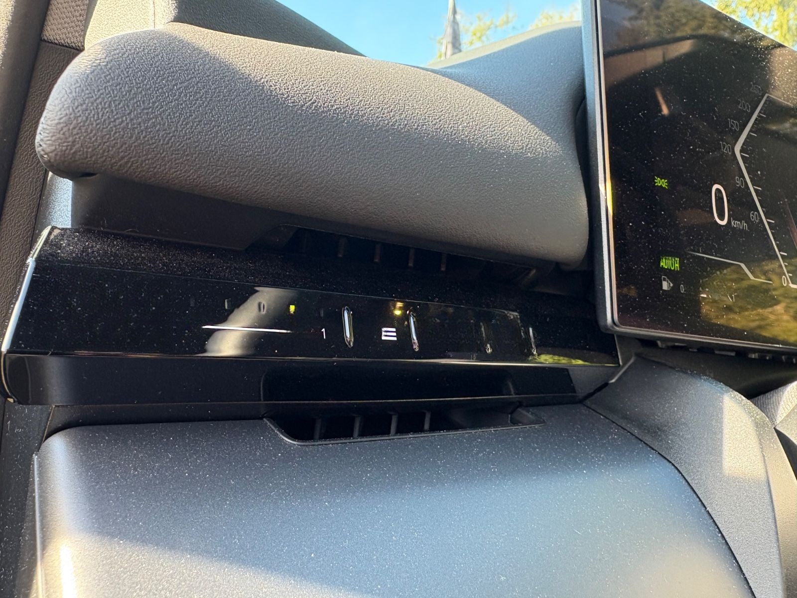 BMW 520d xDrive  Automatik/Kamera/Navi/Leder foto 12