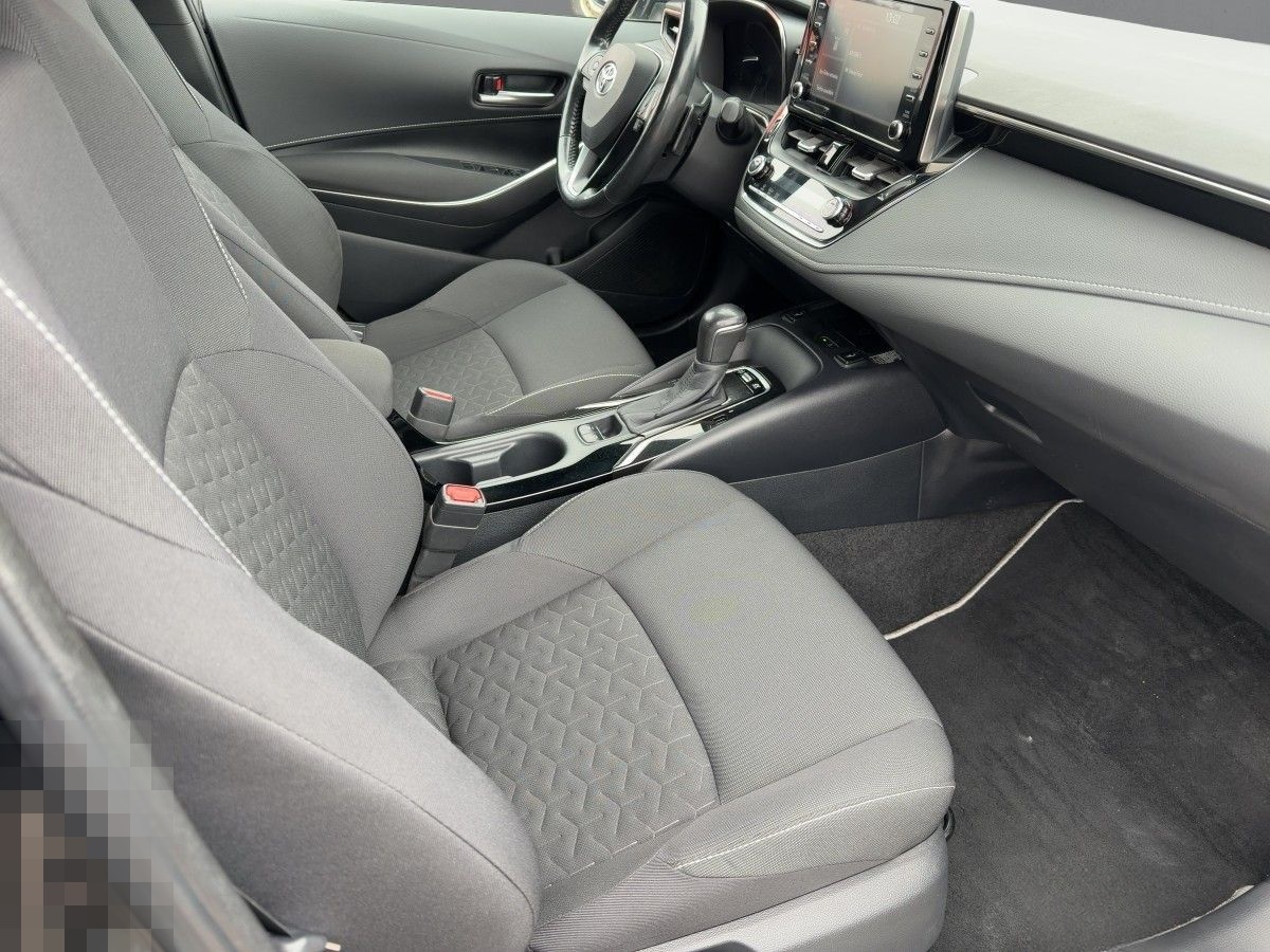 Toyota Corolla TS 2.0 Hybrid TEAM D Bi-LED+NAV+ACC+SHZ foto 12