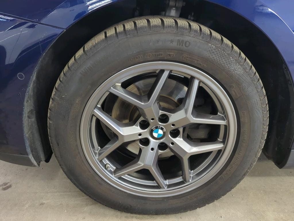 BMW 520 d xDrive AHK SpoSi ACC BLIS LED AUT foto 13