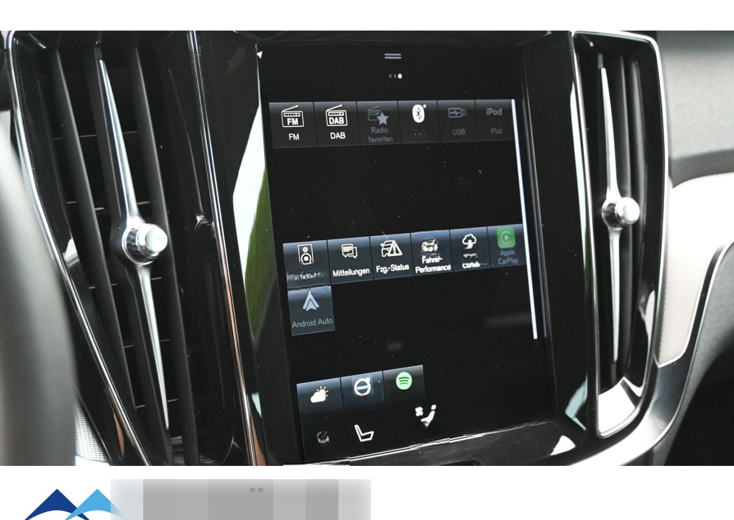 Volvo V60 B4 R Design/ACC/StandH/H&K/Memory/20''/Kamer foto 21