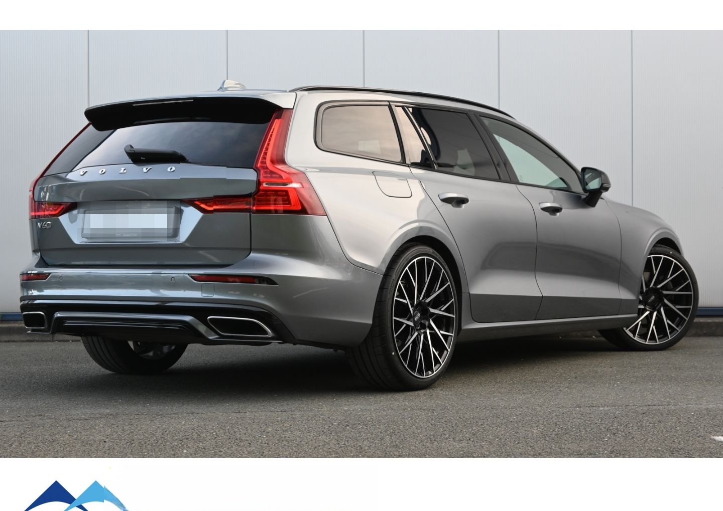 Volvo V60 B4 R Design/ACC/StandH/H&K/Memory/20''/Kamer foto 4