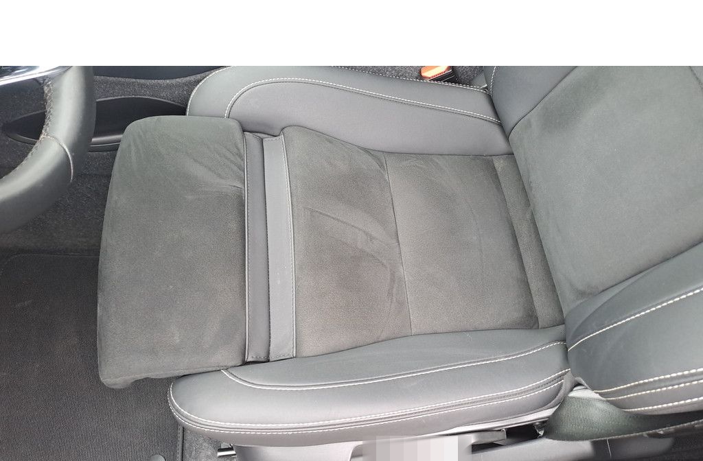 Volvo XC40 B3 Core foto 2