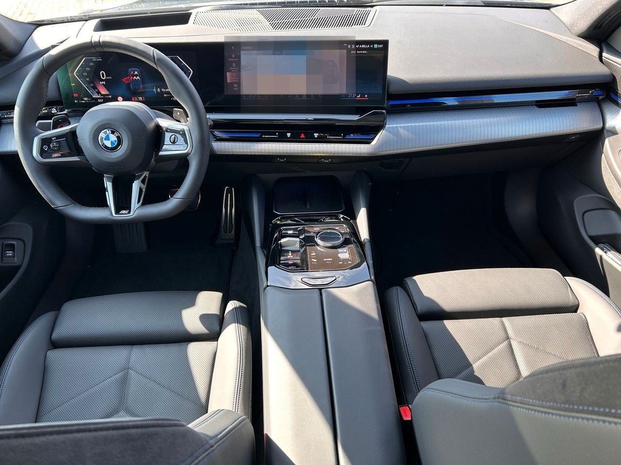 BMW 540d xDrive Limousine M Sport Pro / Glasdach foto 6