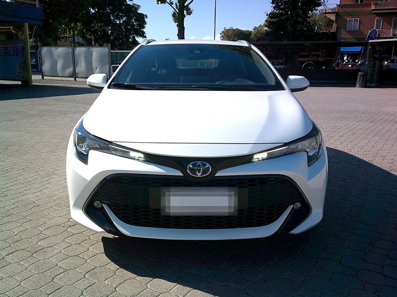 Toyota Corolla Touring Sports 1.8 Hybrid Busines foto 2