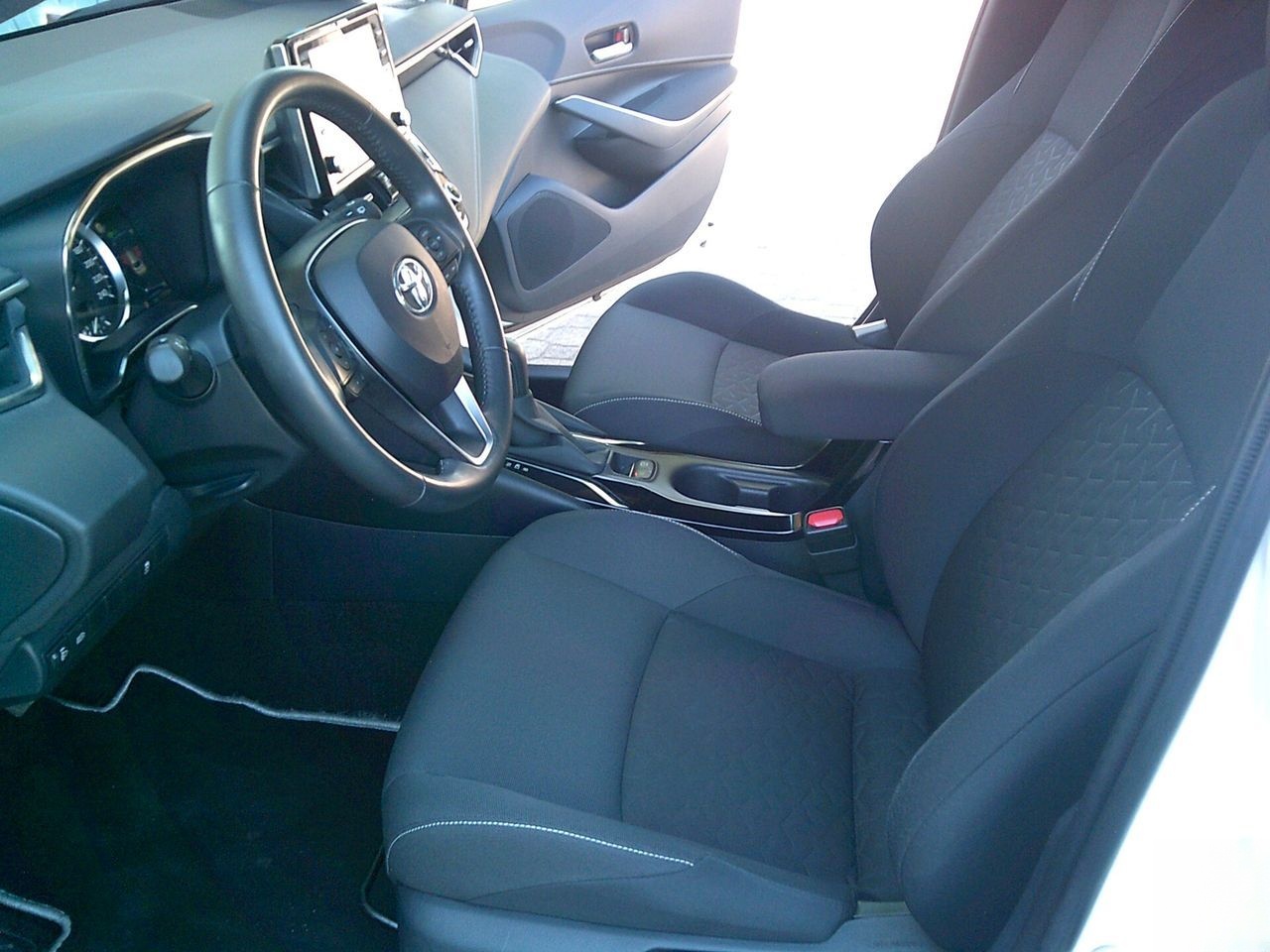 Toyota Corolla Touring Sports 1.8 Hybrid Busines foto 10