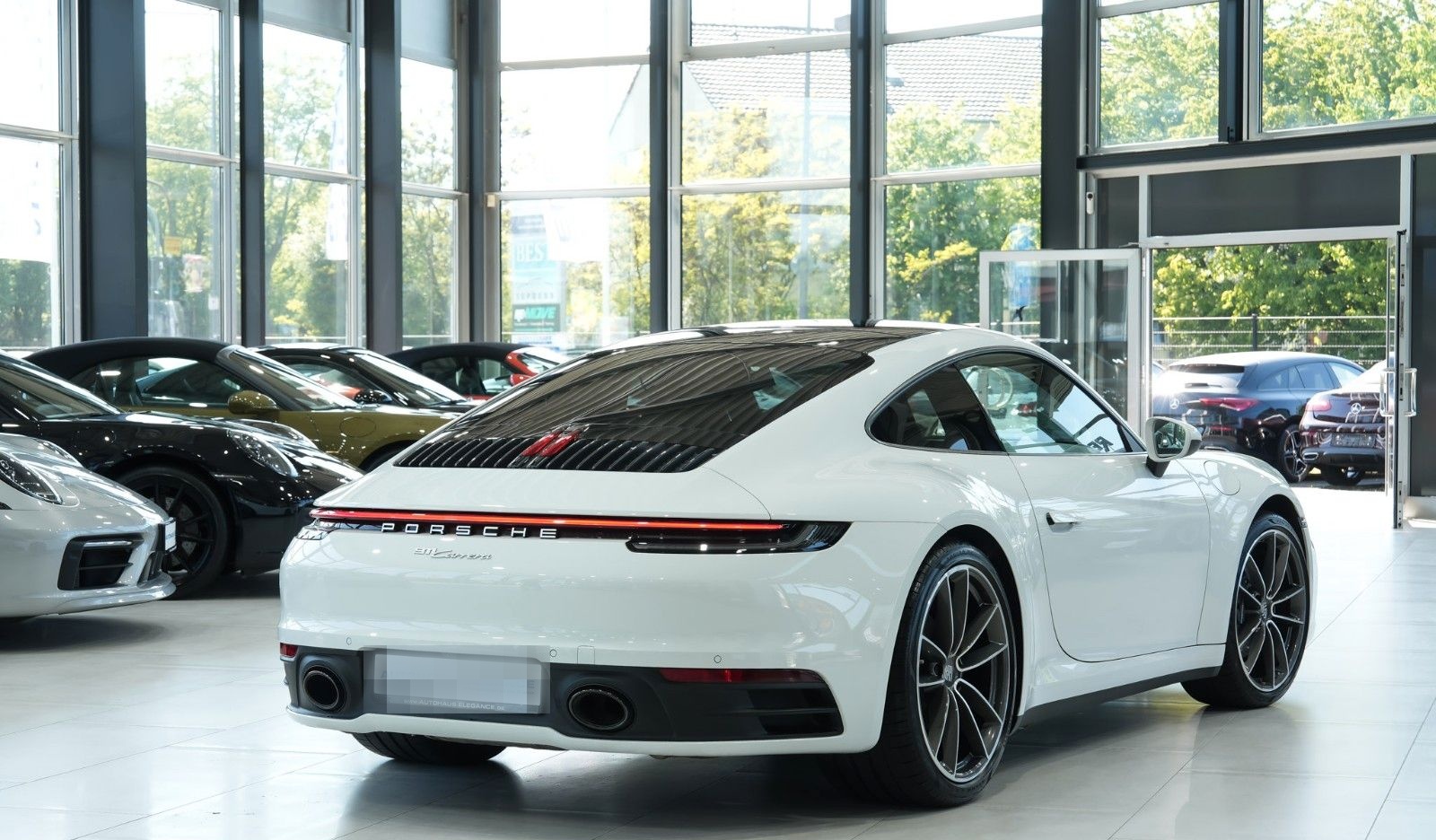 Porsche 911 Coupe*SPORTABGAS*SPORT-CHRONO*BOSE*GLASDACH foto 2