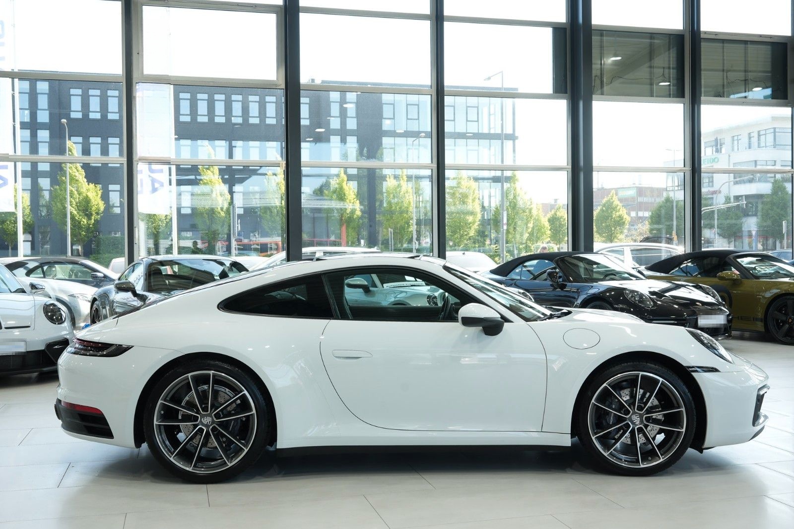 Porsche 911 Coupe*SPORTABGAS*SPORT-CHRONO*BOSE*GLASDACH foto 6