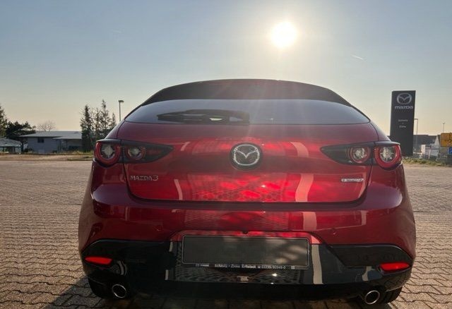 Mazda 3 SKYACTIV-G 2.0 150PS M Hybrid foto 6