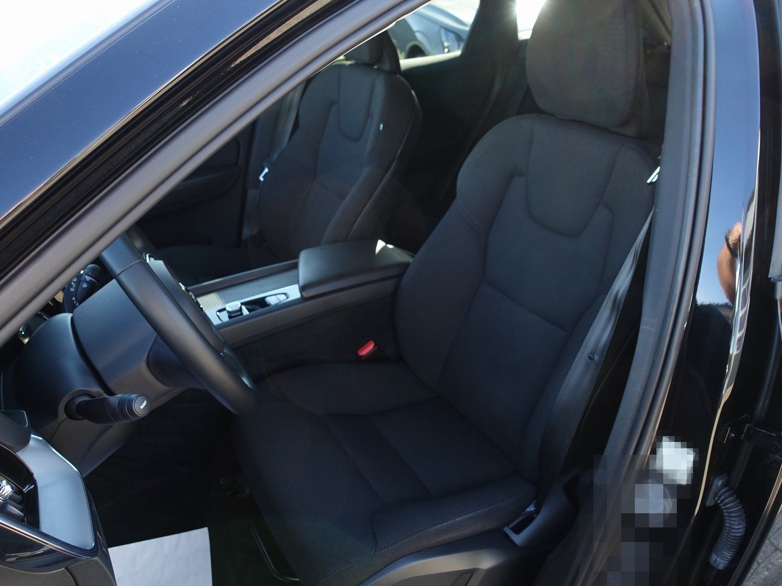 Volvo XC60 B4 Benzin Momentum Pro R-KAMERA/ACC foto 11