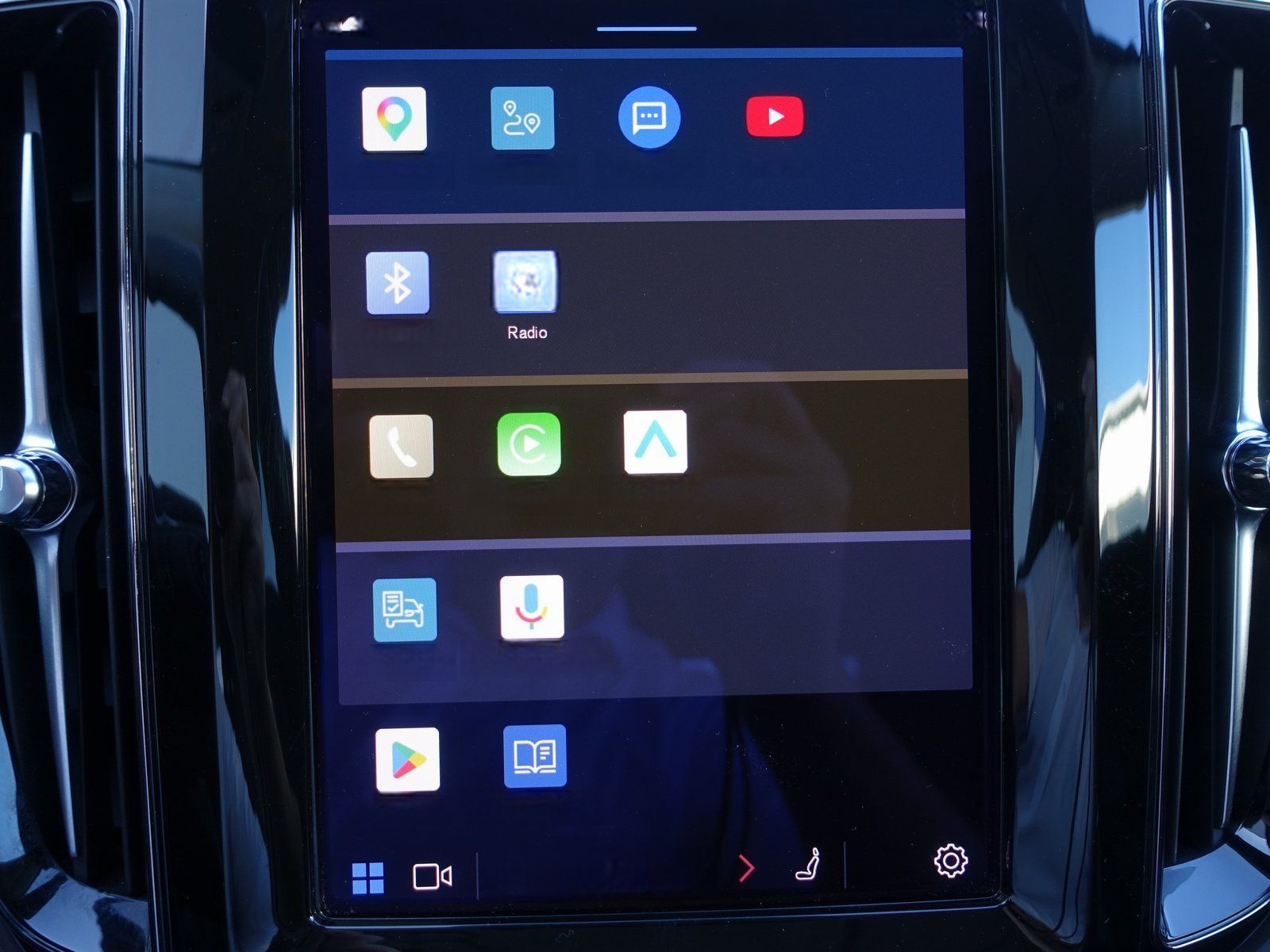 Volvo XC60 B4 Benzin Momentum Pro R-KAMERA/ACC foto 17