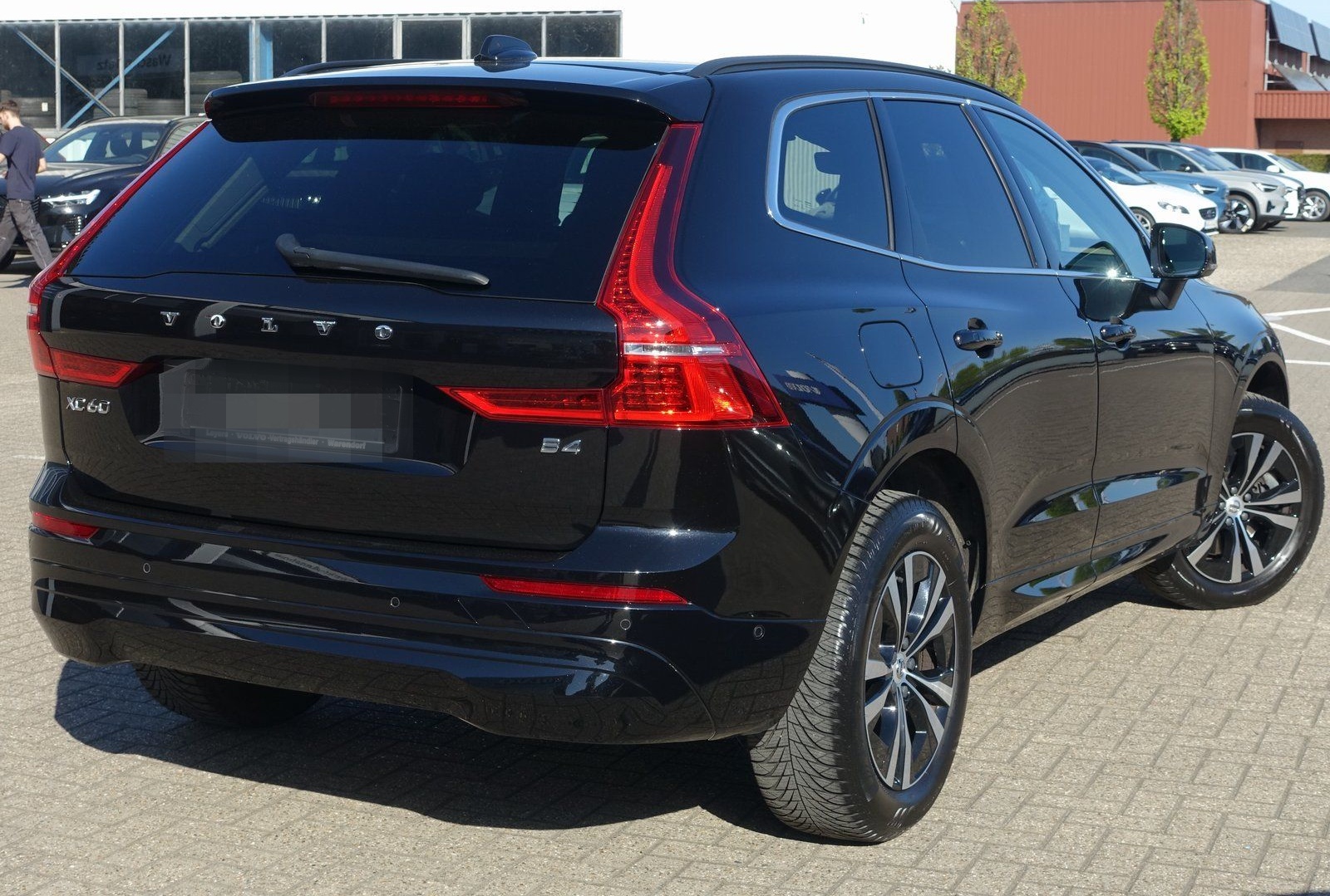 Volvo XC60 B4 Benzin Momentum Pro R-KAMERA/ACC foto 4