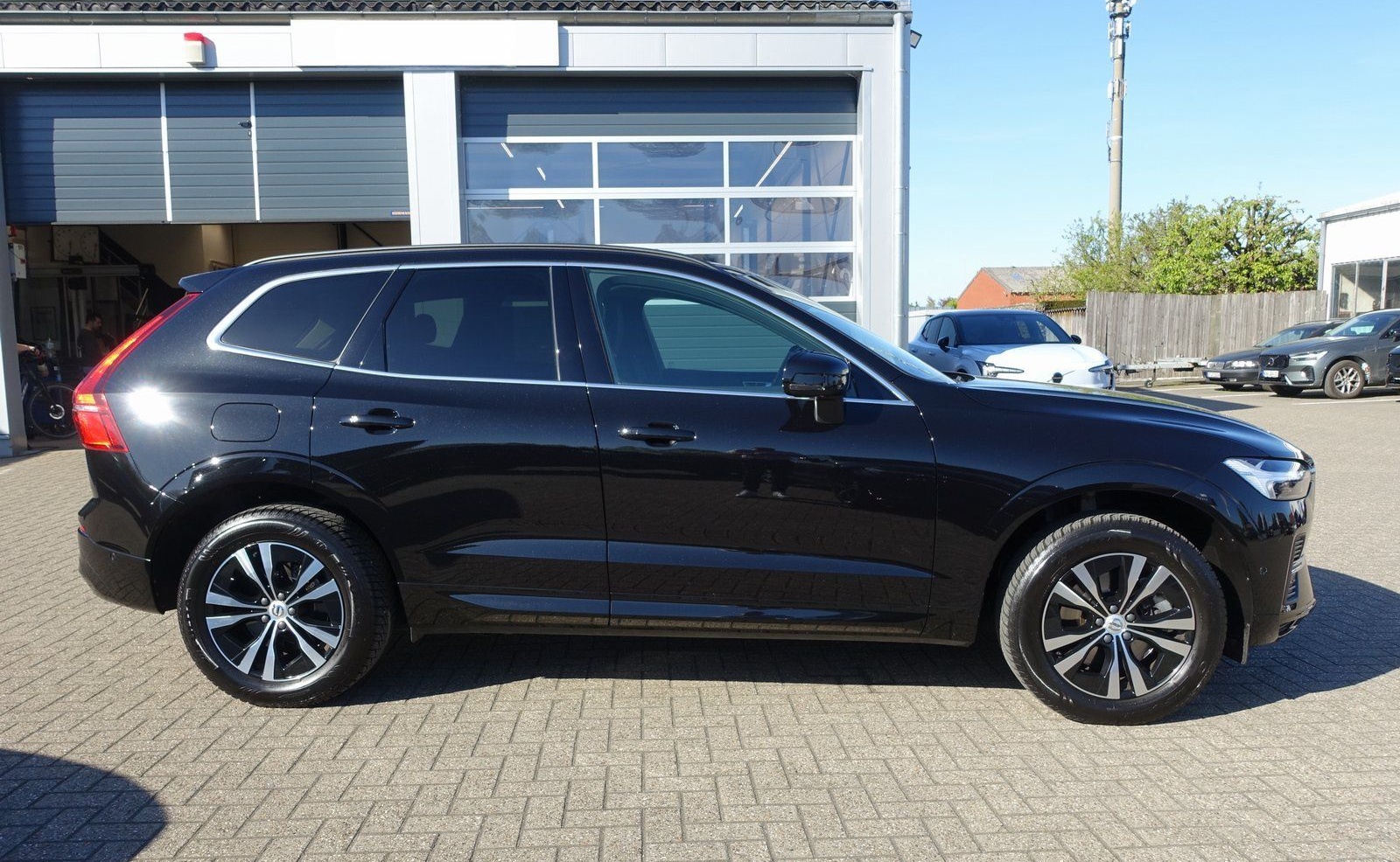 Volvo XC60 B4 Benzin Momentum Pro R-KAMERA/ACC foto 7